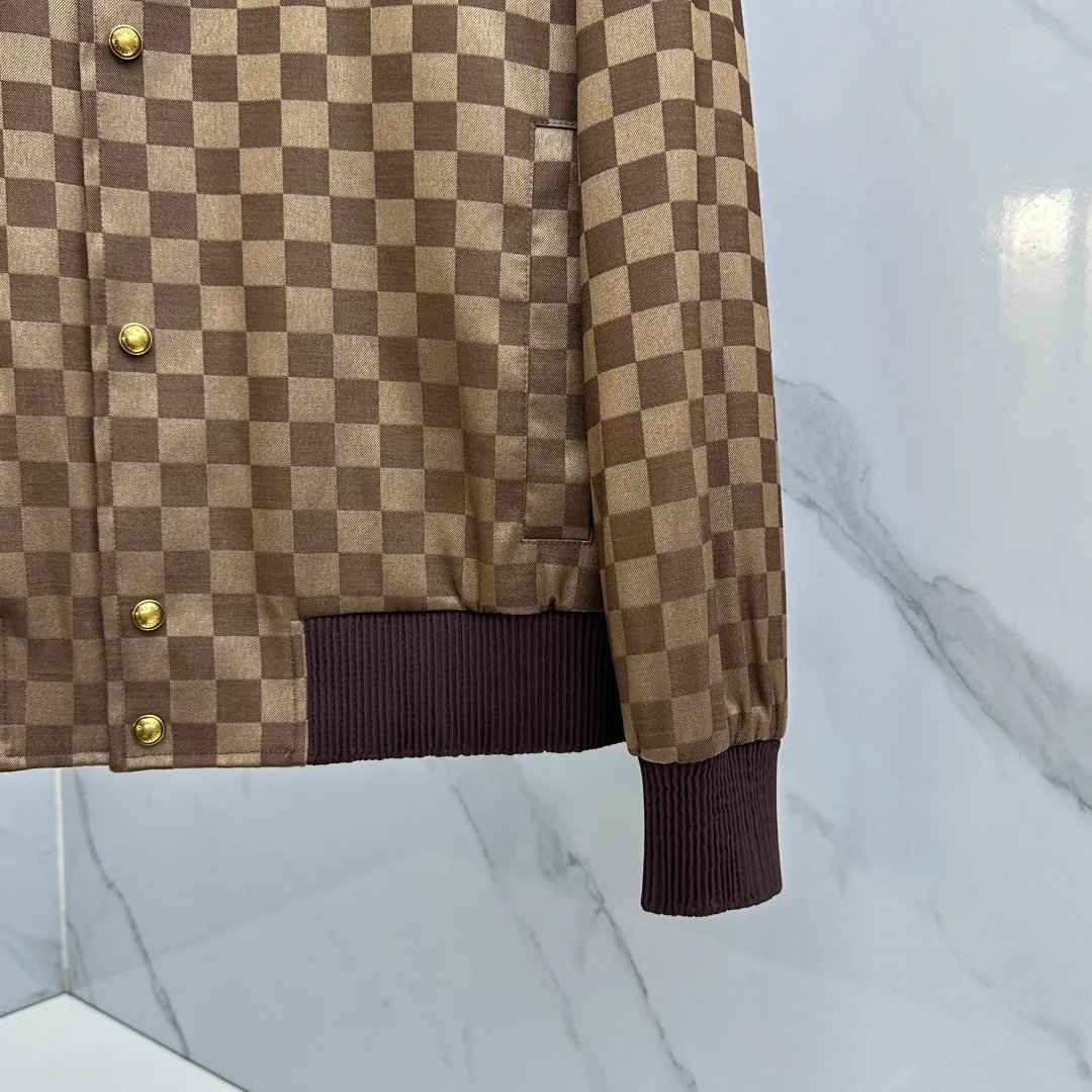 Куртки И Пуховики Мужские Louis Vuitton 18596969