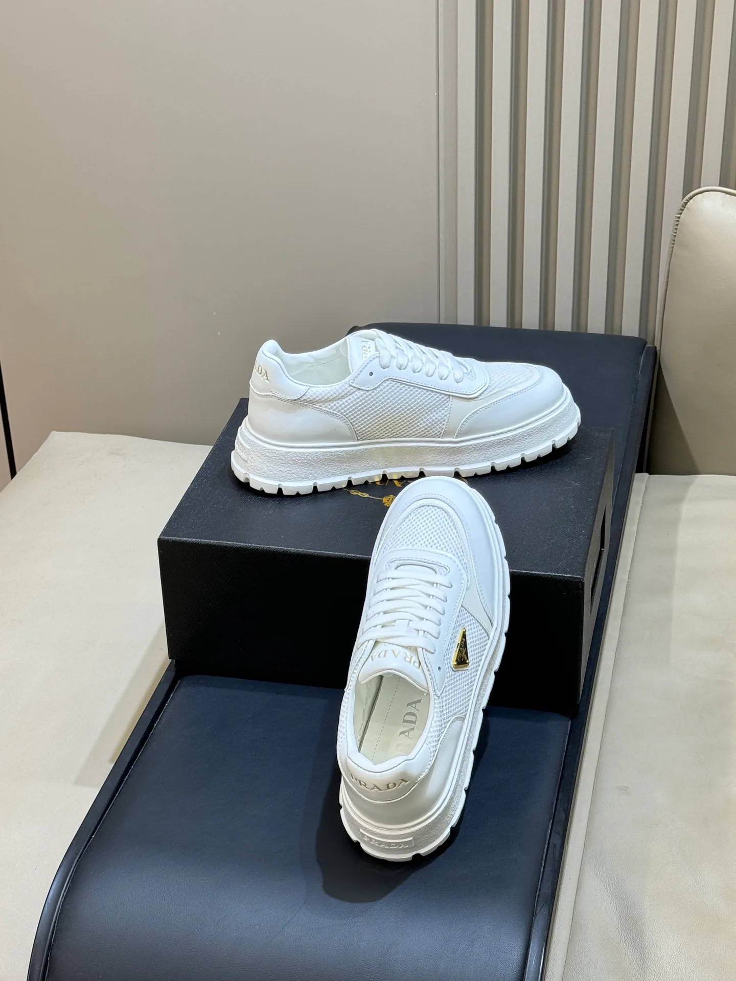 Men's Sneakers PRADA 17915325