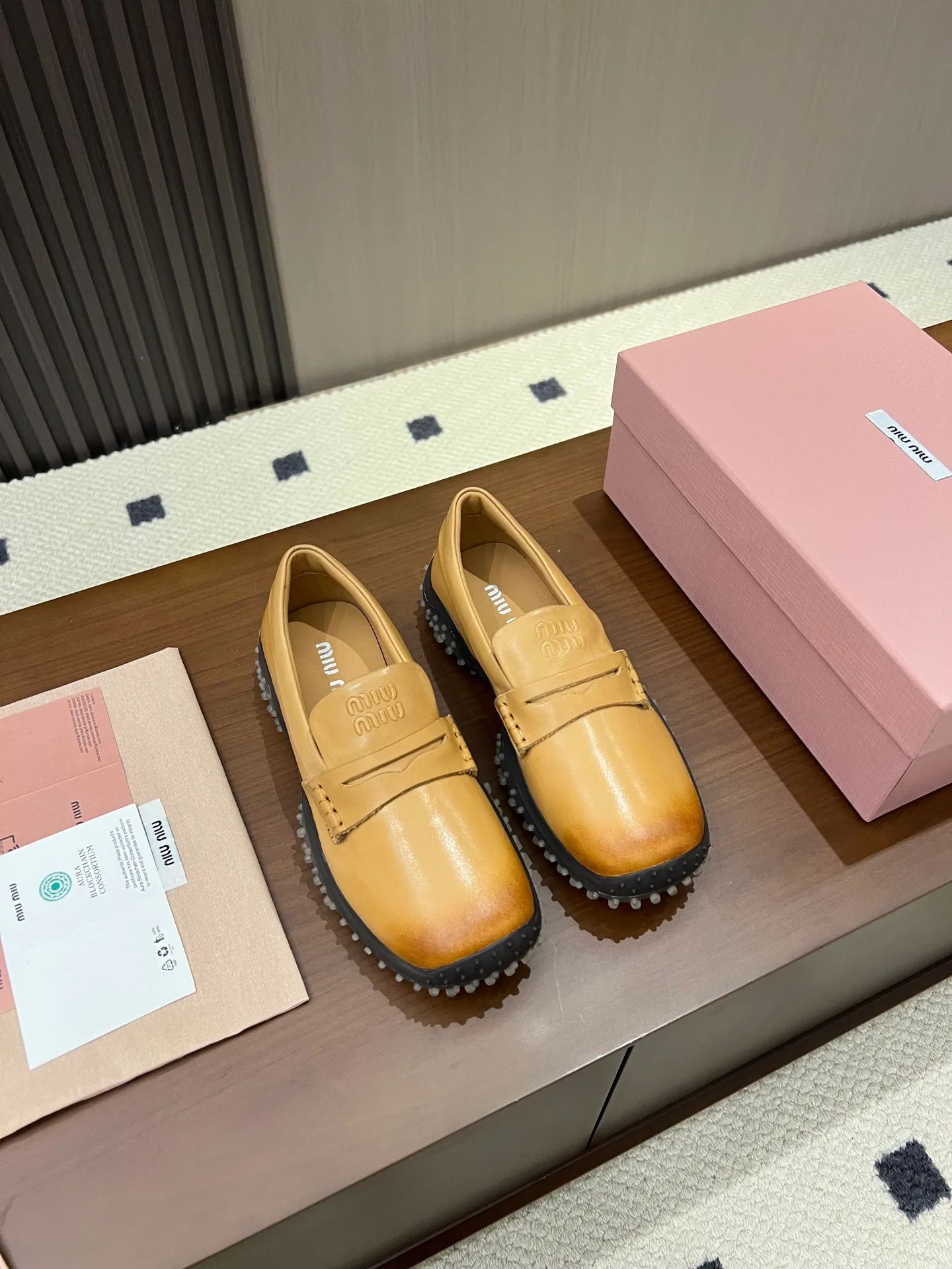 Women's Loafers And Moccasins MIU MIU 17968611