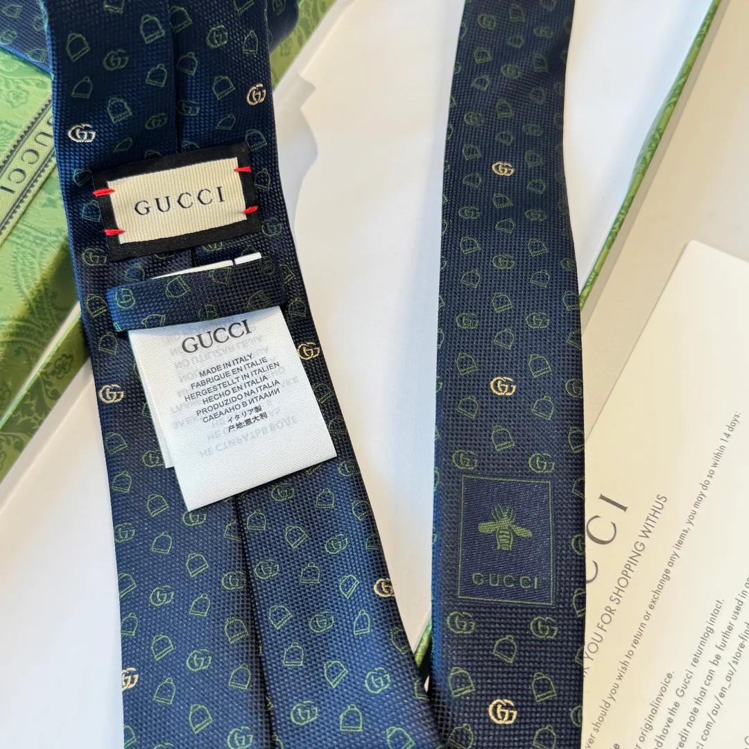 Silk Scarves GUCCI 17448542