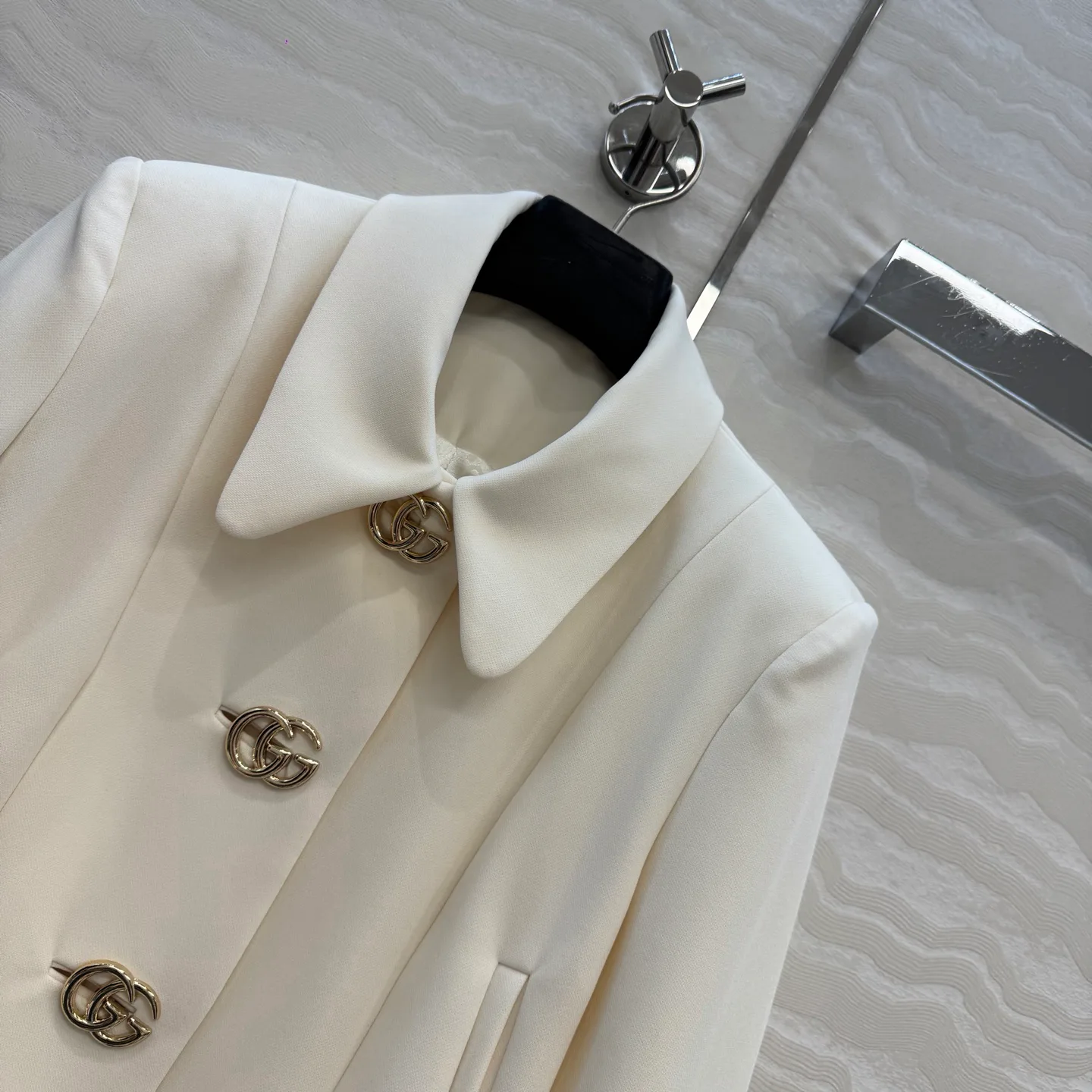 Women's Blazers GUCCI 18200857