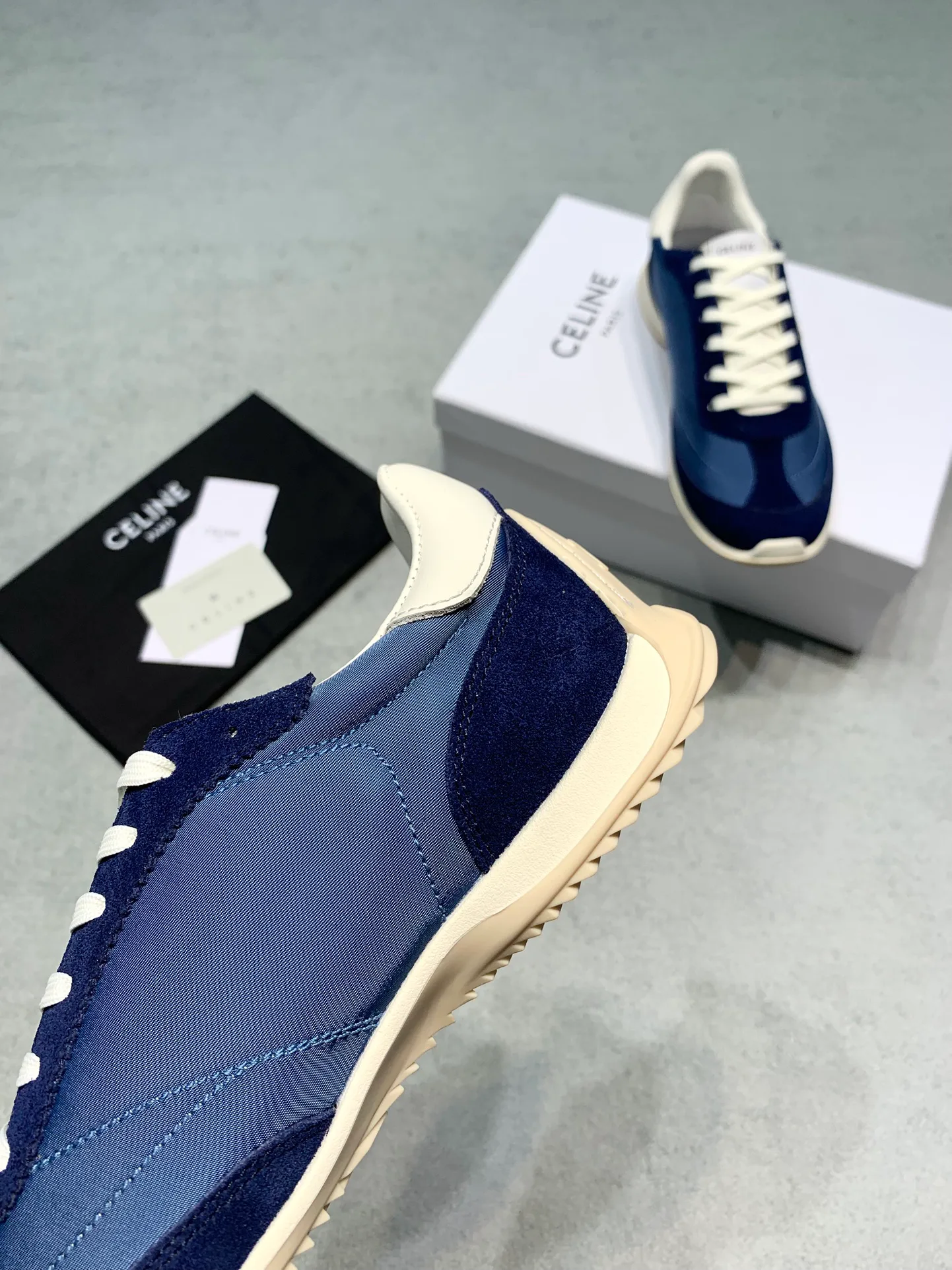 Women's Sneakers CELINE 17433755