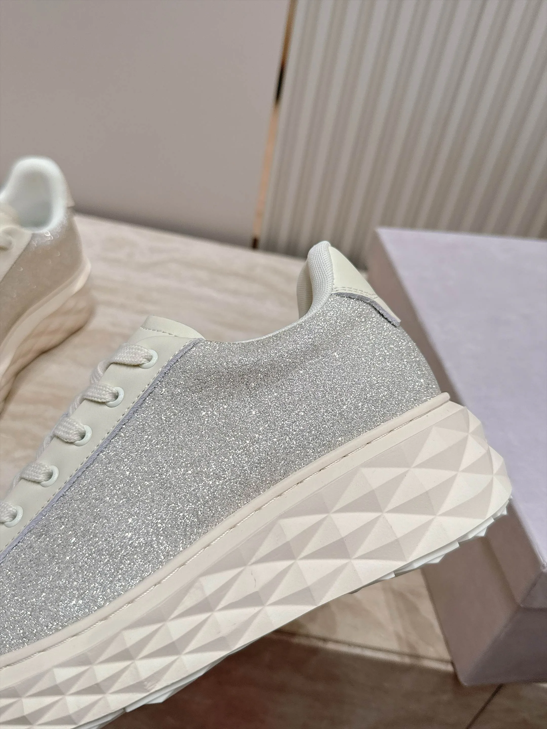 Women's Sneakers JIMMY CHOO 18436555