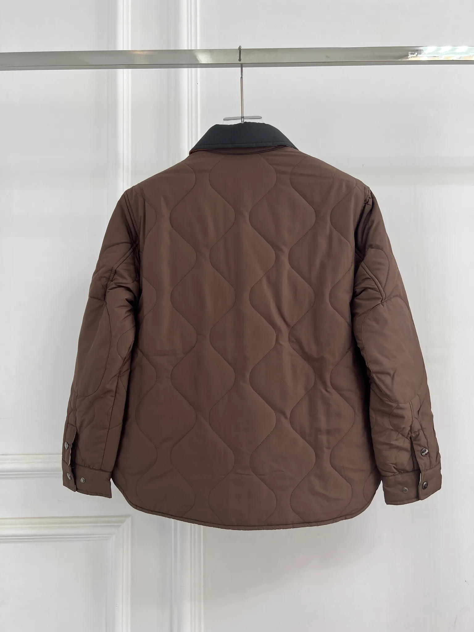 Women's Jackets And Down Jackets BURBERRY 18415739