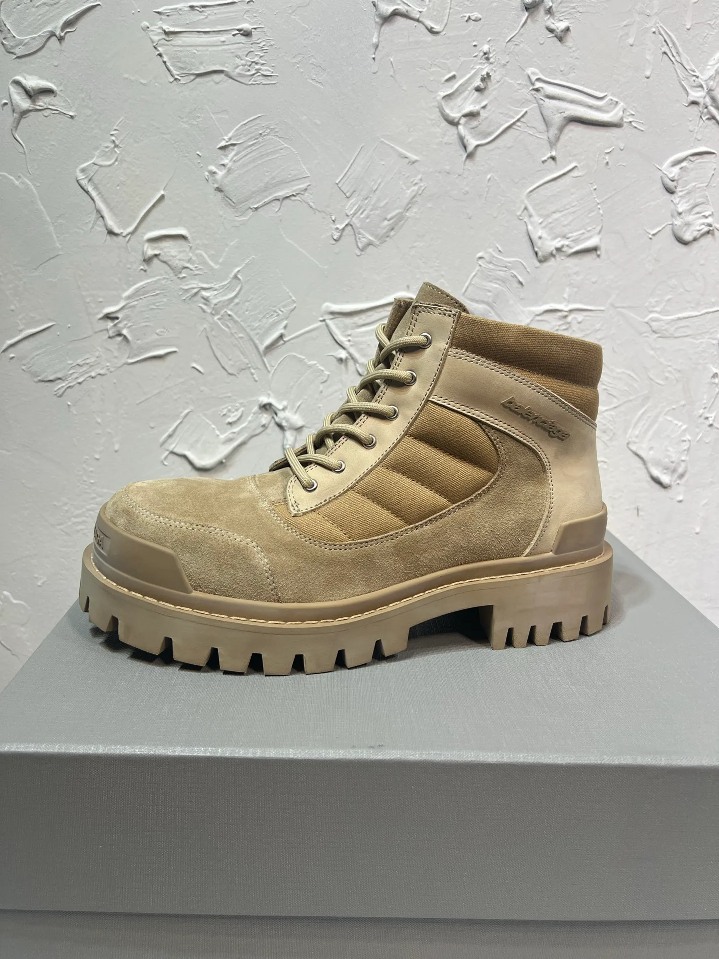 Ботинки Мужские Balenciaga 18677668