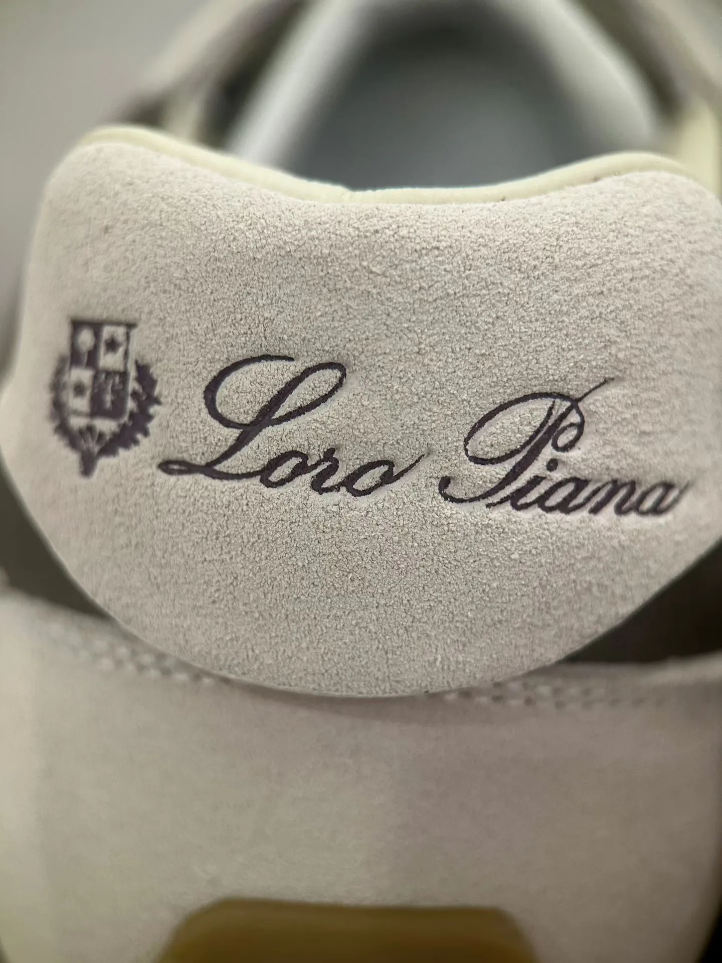 Women's Sneakers LORO PIANA 18267424
