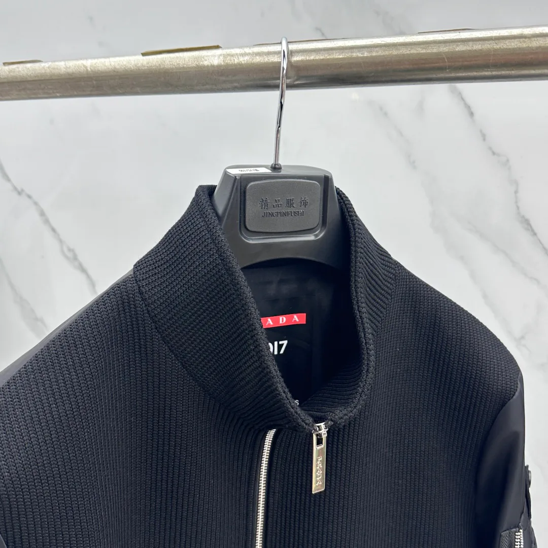 Куртки И Пуховики Мужские Prada 18596981
