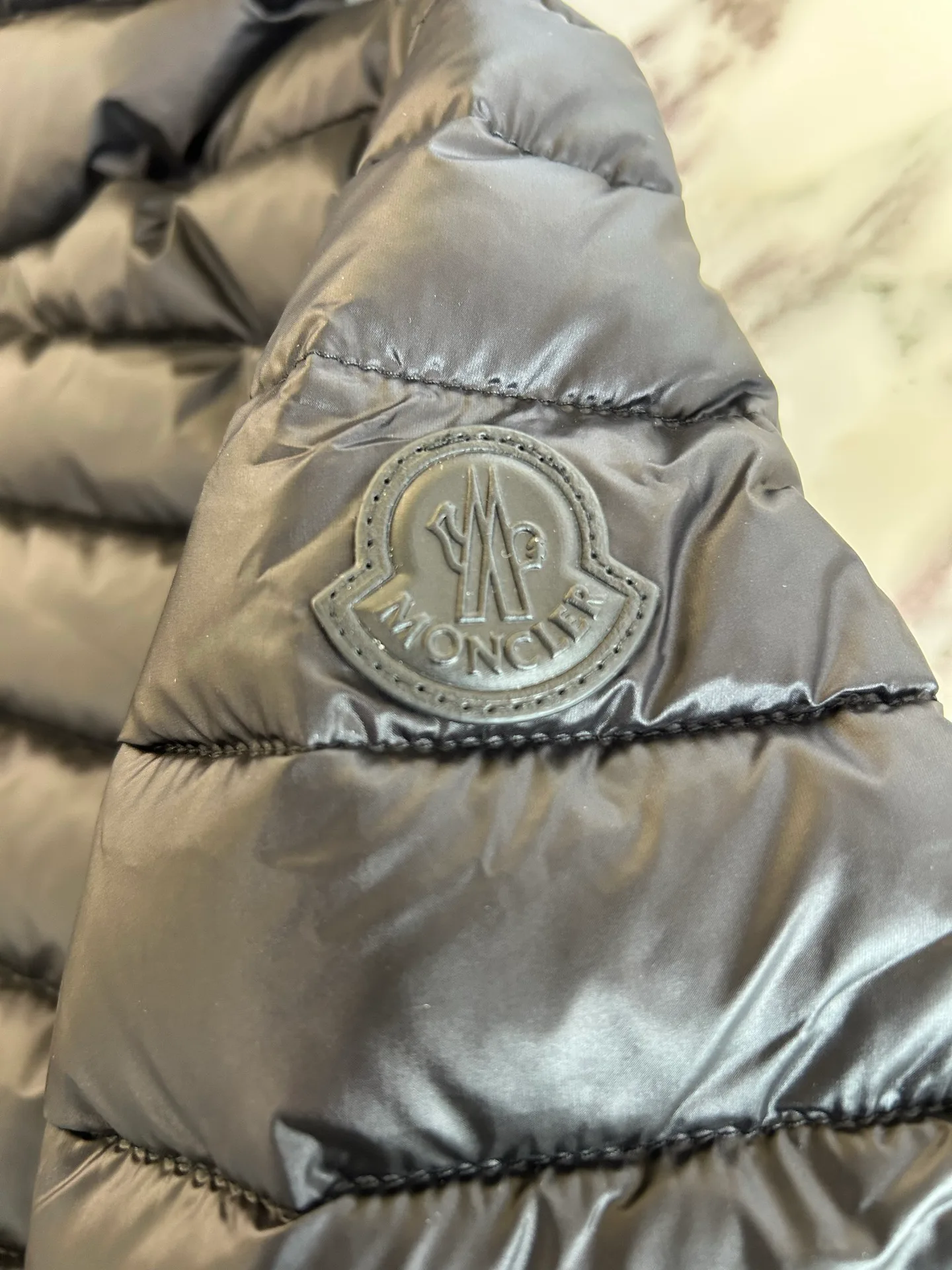 Men's Jackets And Down Jackets MONCLER 18330338