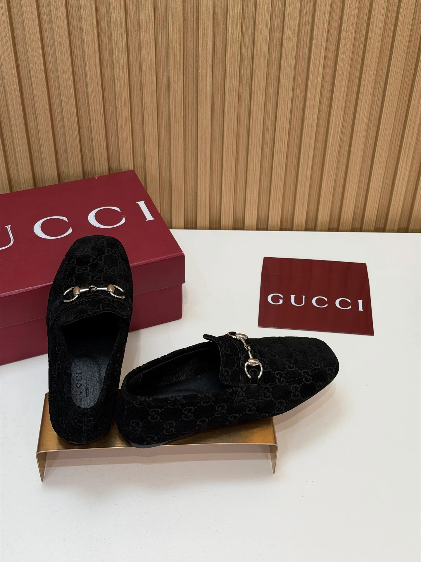 Women's Loafers And Moccasins GUCCI 18083807