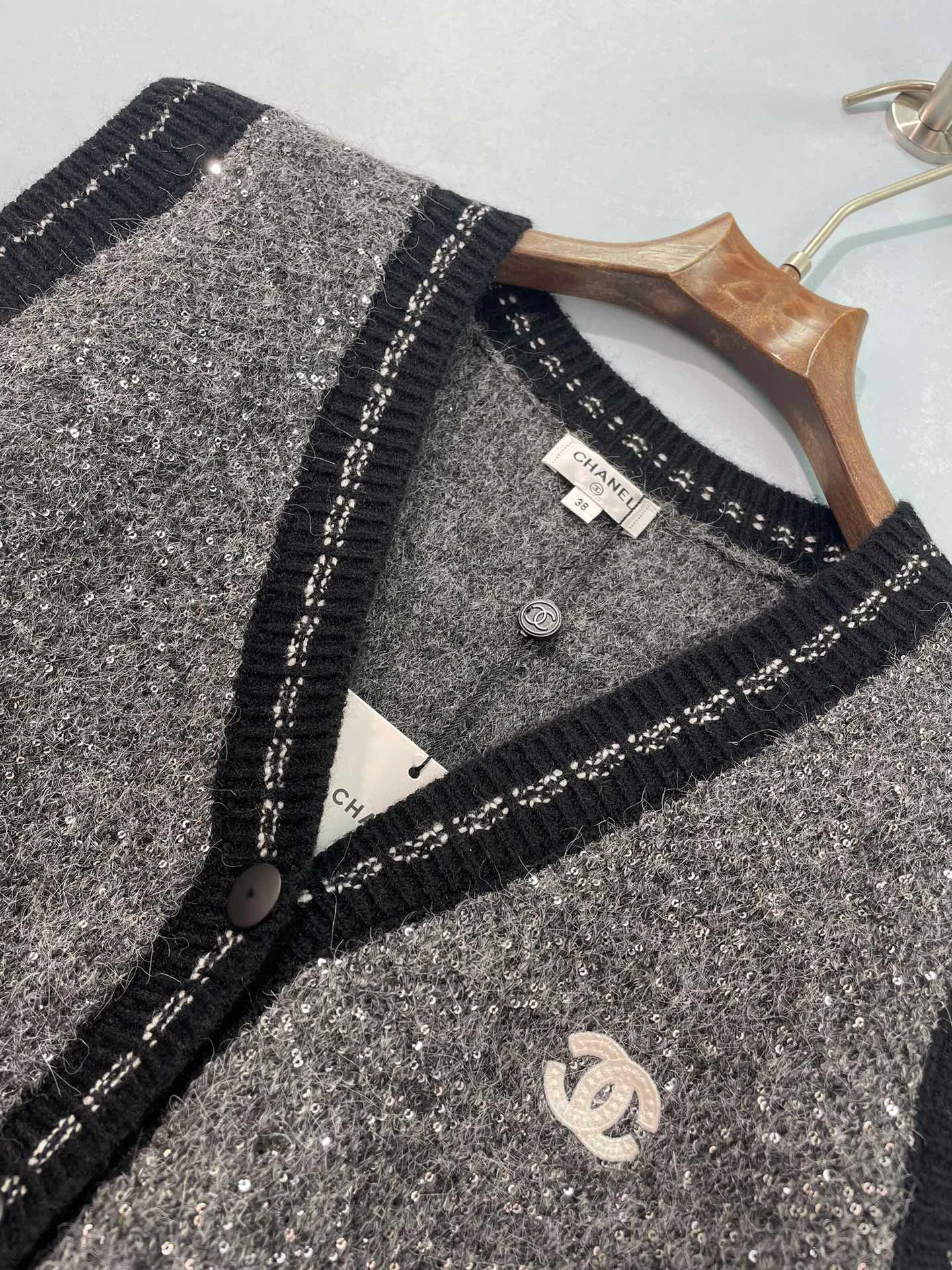Women's Vests CHANEL 18151989