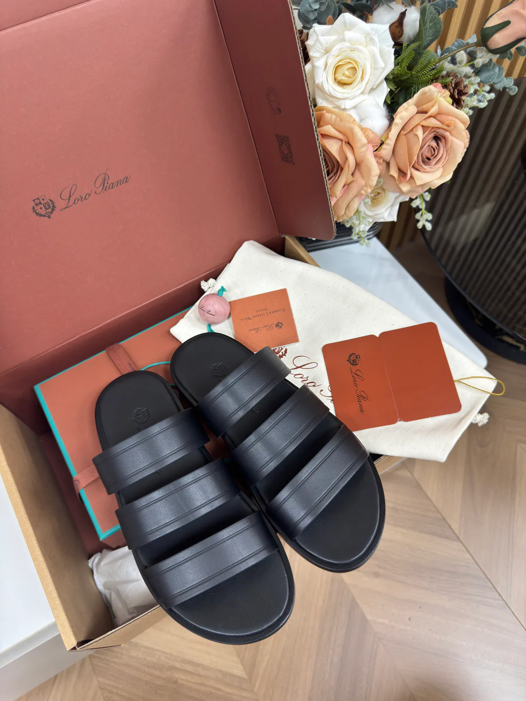 Men's Sandals LORO PIANA 18101585