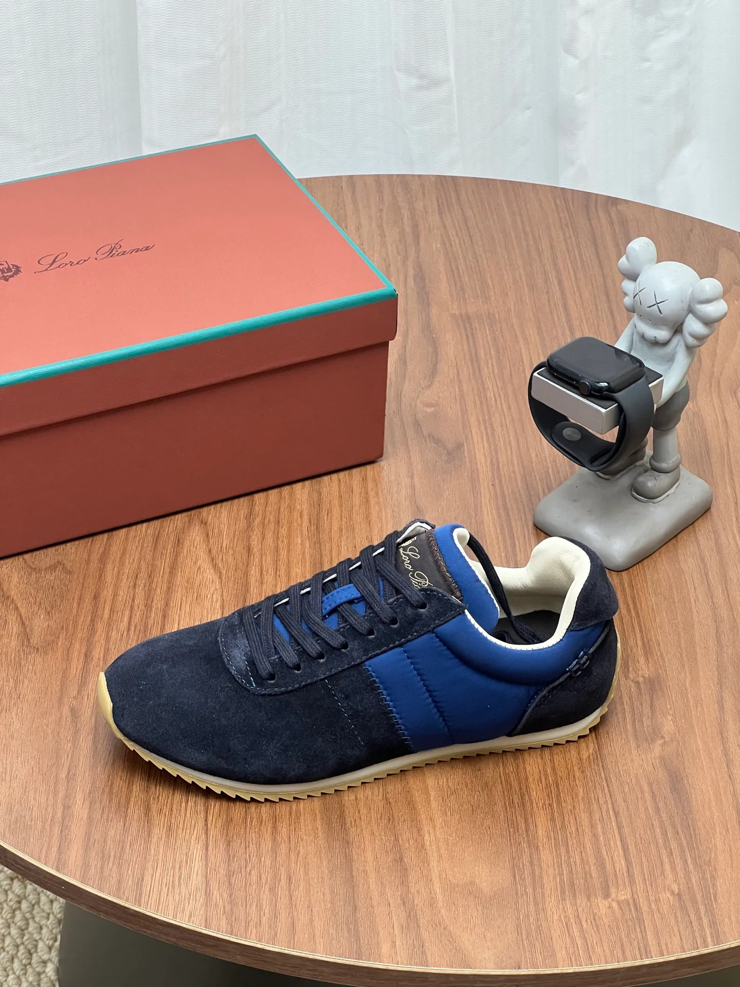 Women's Sneakers LORO PIANA 17787094