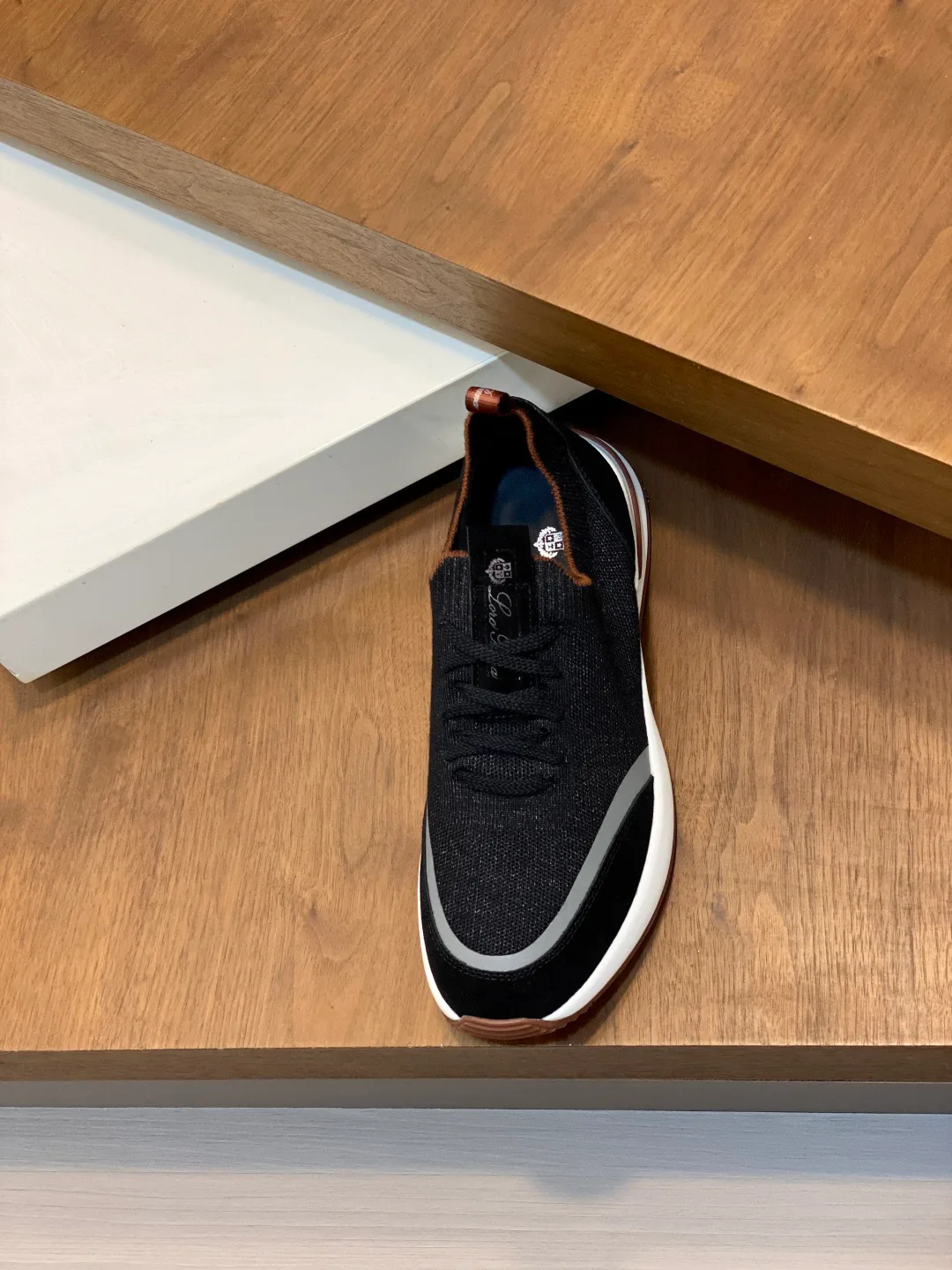 Men's Sneakers LORO PIANA 18100251
