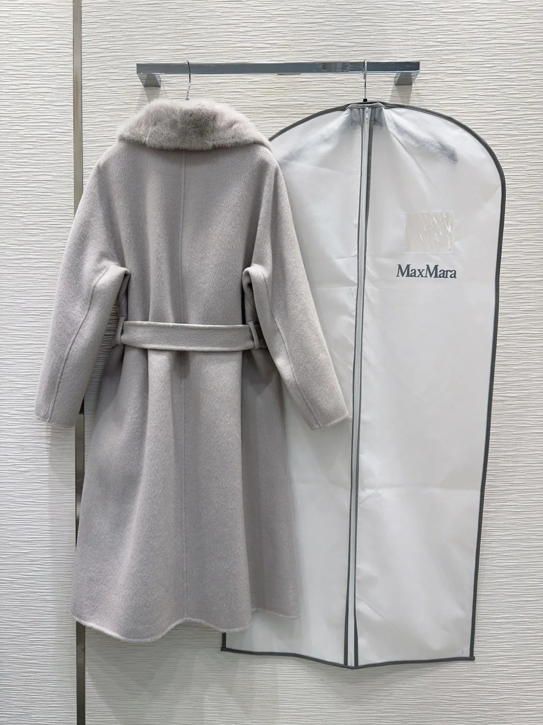 Women's Coats MAX MARA 18456292