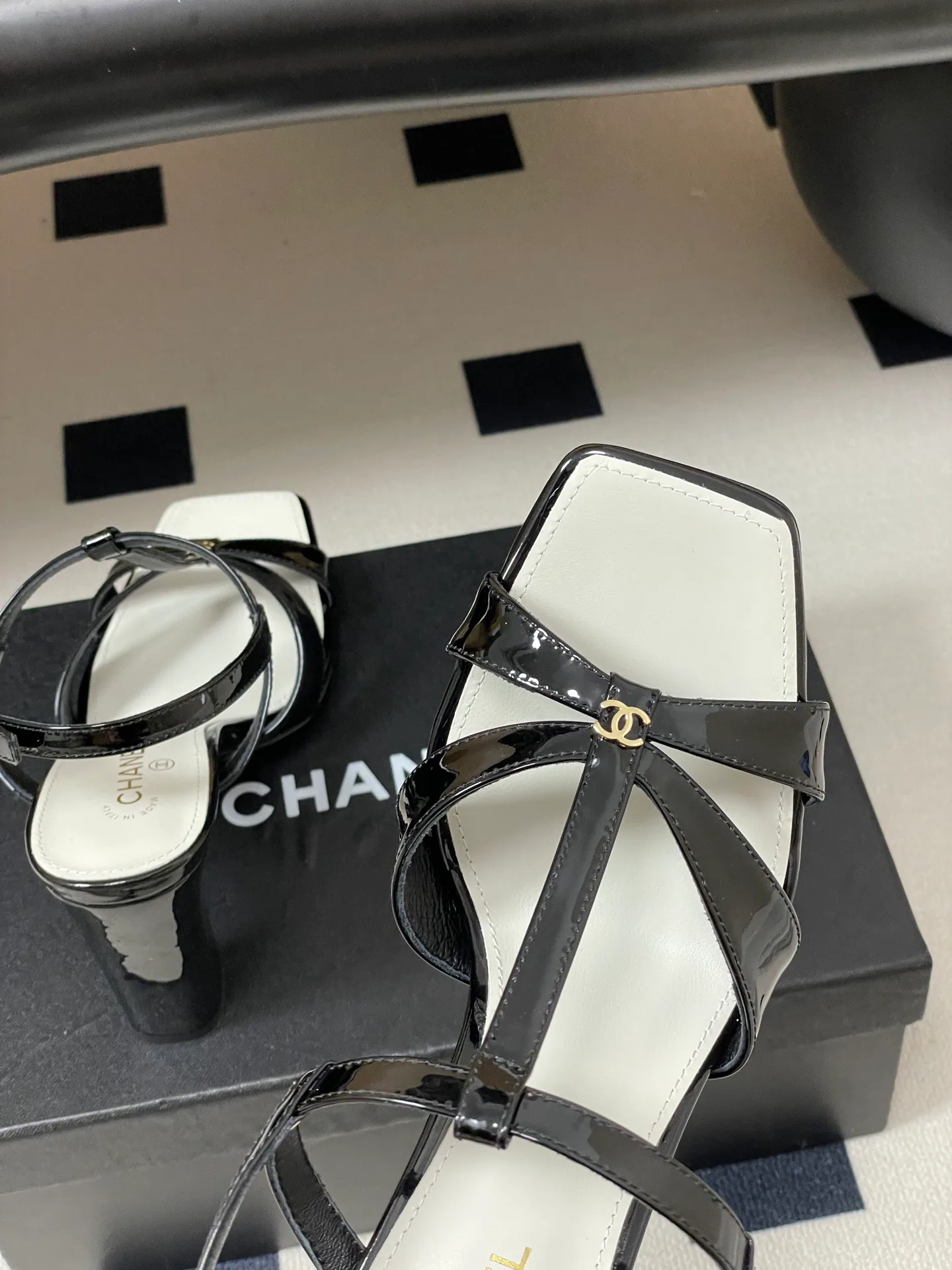 Women's Open-Toe Sandals CHANEL 17302903