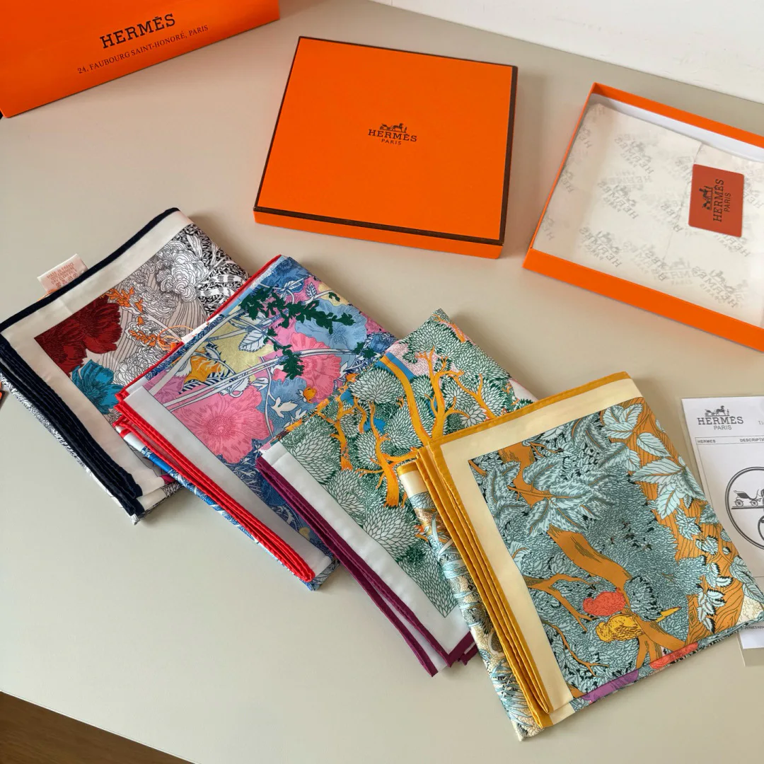Silk Scarves HERMES 17498379