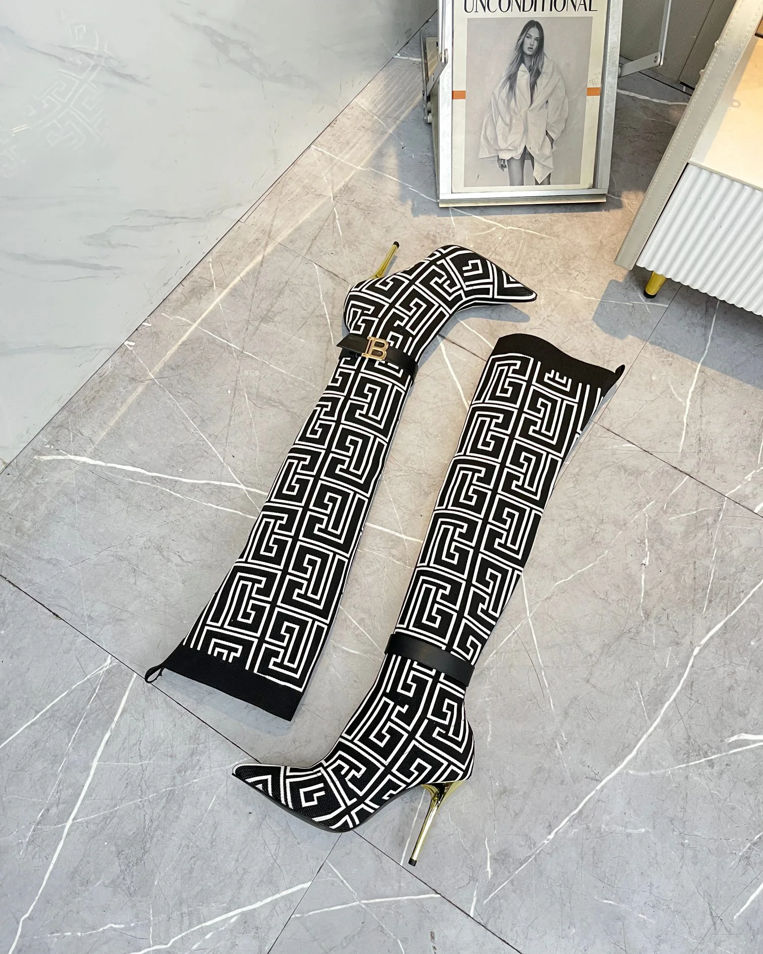 Women's Boots BALMAIN 18104234