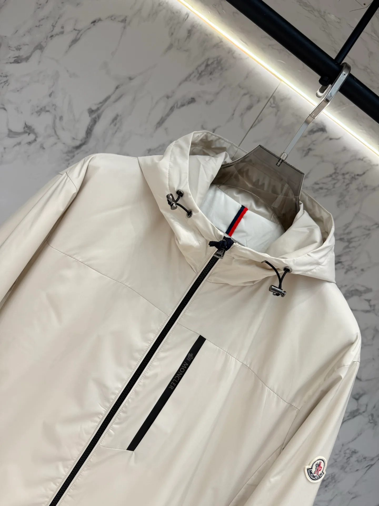 Men's Jackets And Down Jackets MONCLER 17944100
