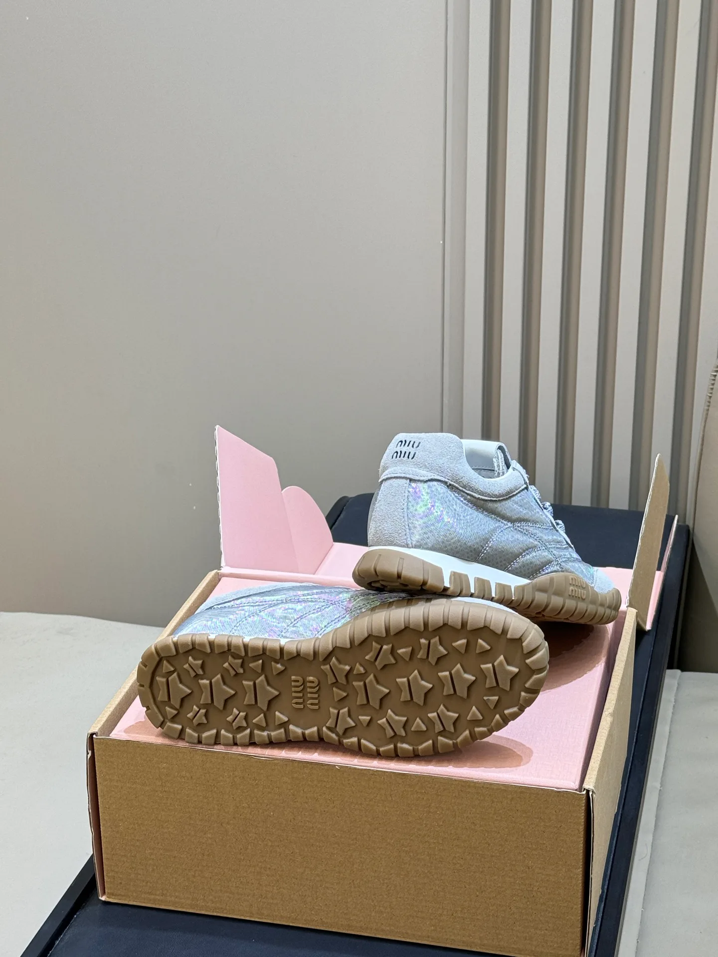 Women's Sneakers MIU MIU 18072942