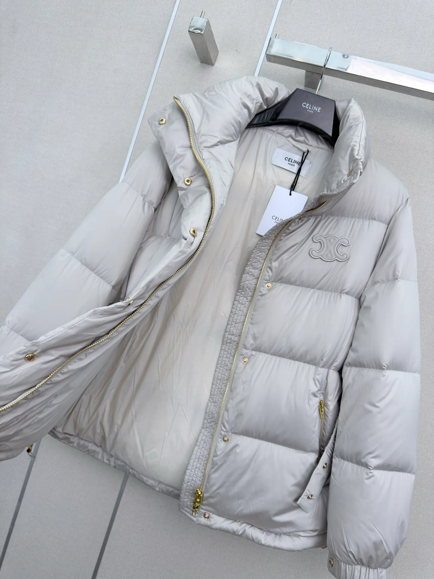Women's Jackets And Down Jackets CELINE 18016095