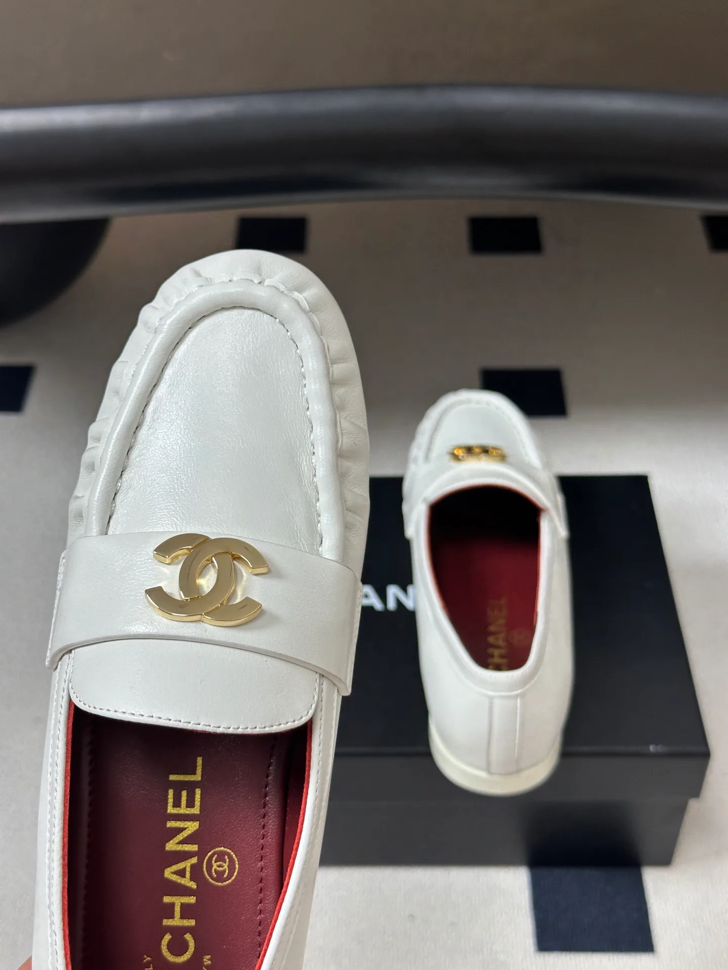 Women's Loafers And Moccasins CHANEL 17278728