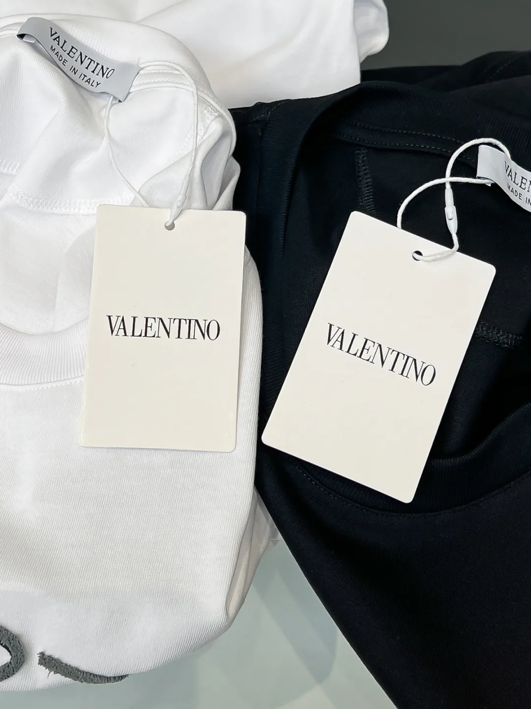 Men's T-Shirts VALENTINO 18499428