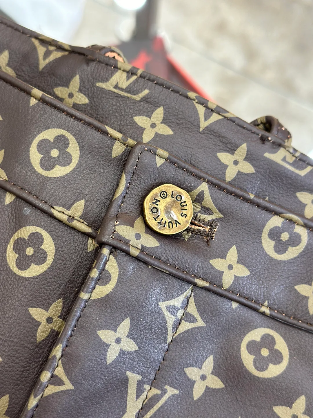 Men's Shorts LOUIS VUITTON 18153368
