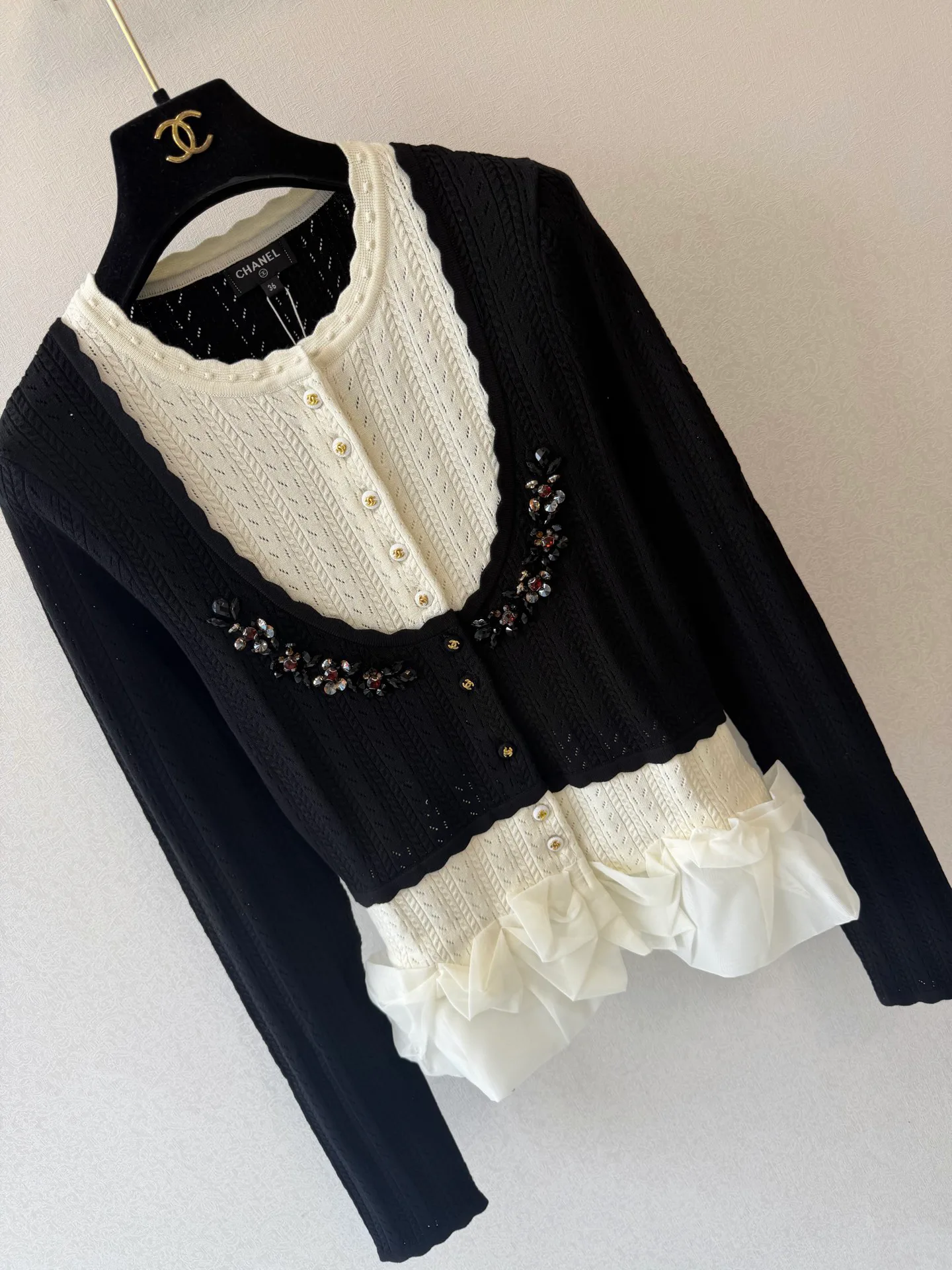 Women's Jumpers And Sweaters CHANEL 18263254