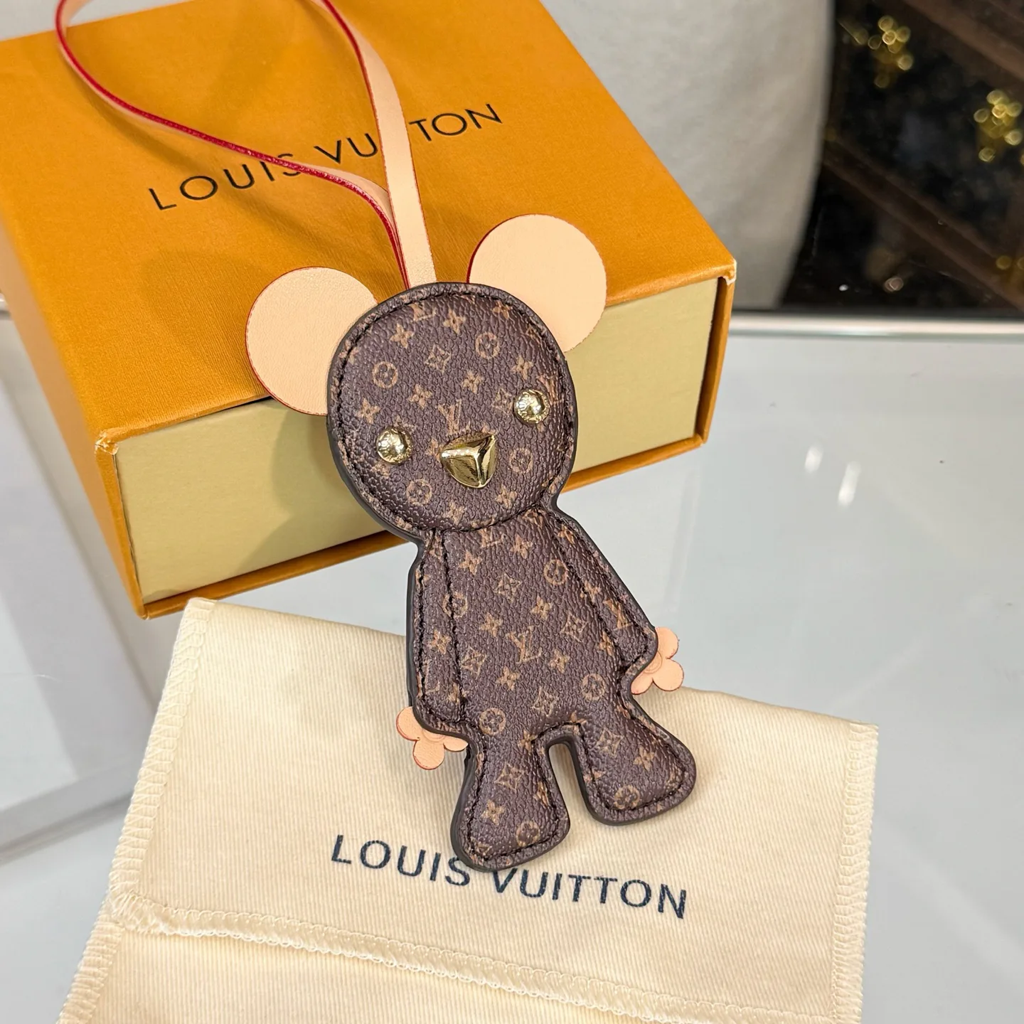 Key Cases LOUIS VUITTON 18013168