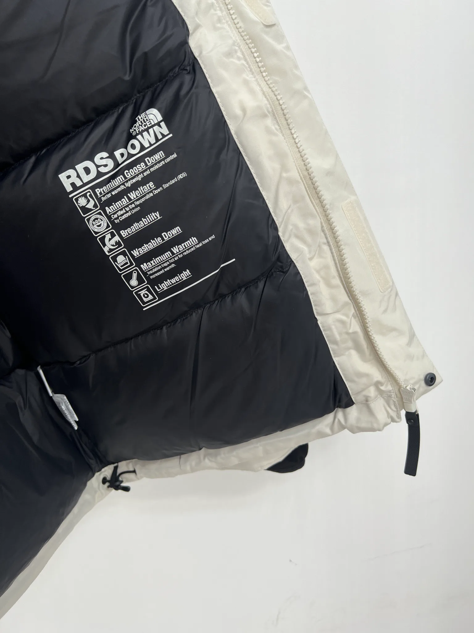 Men's Jackets And Down Jackets THE NORTH FACE 18416004