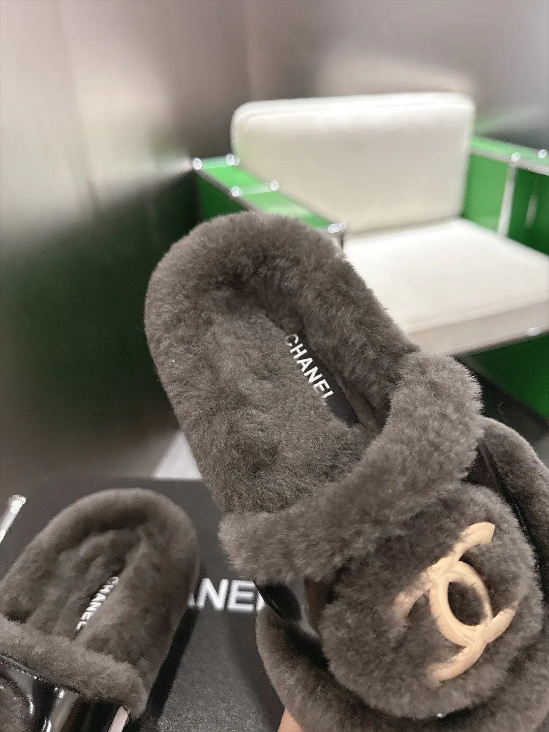 Women's Slippers CHANEL 17926704