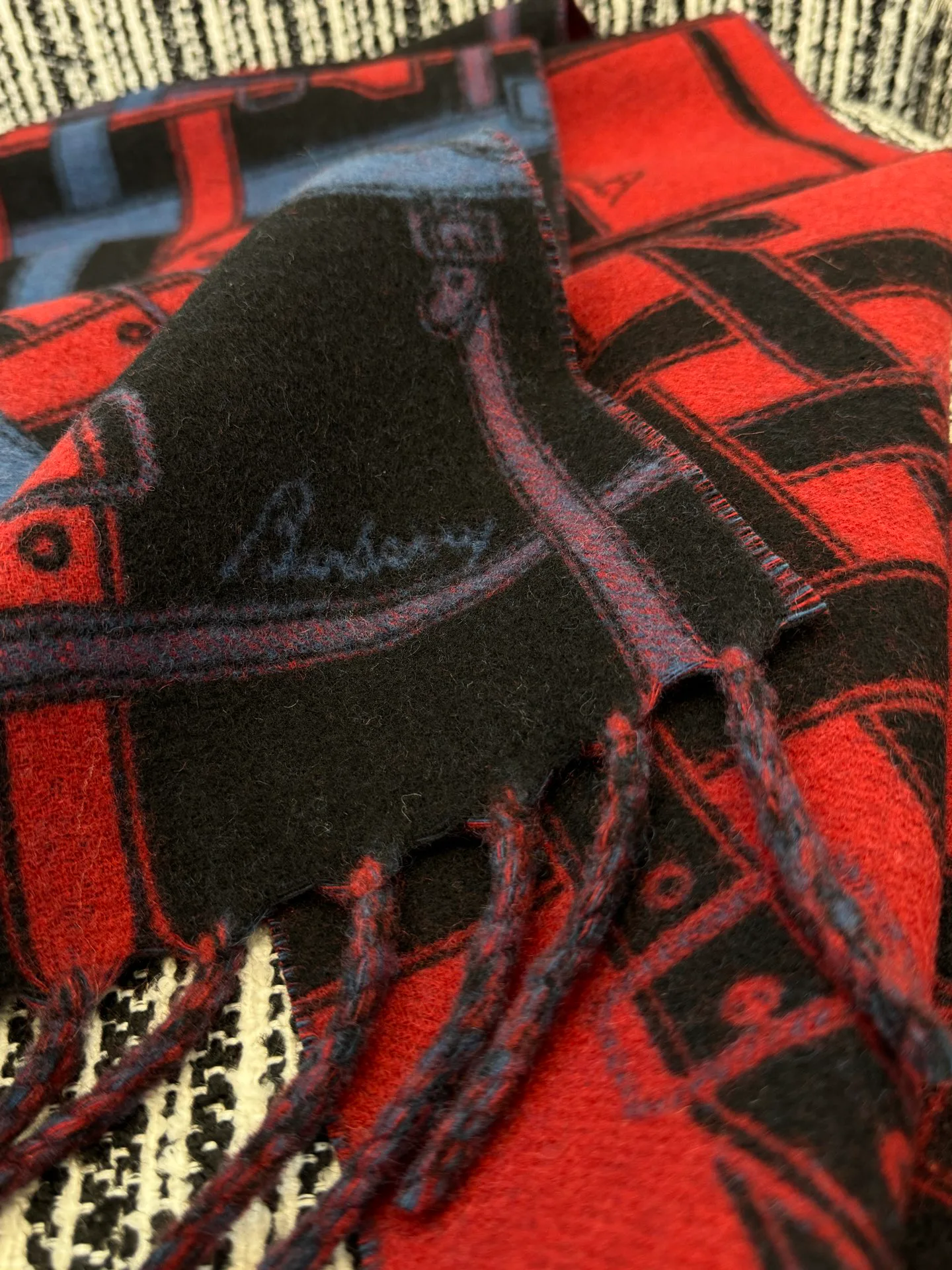 Scarves BURBERRY 18523940