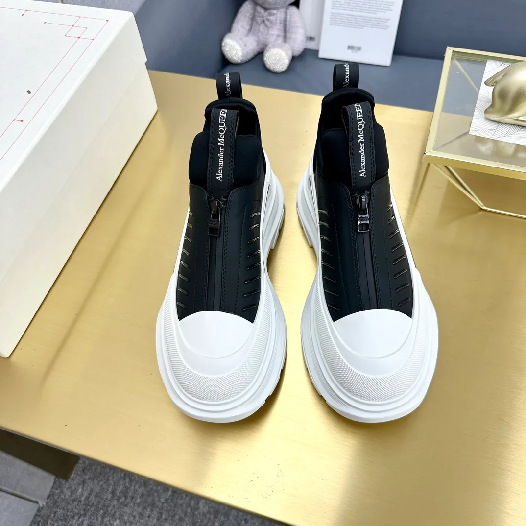 Women's Sneakers ALEXANDER MCQUEEN 18397476