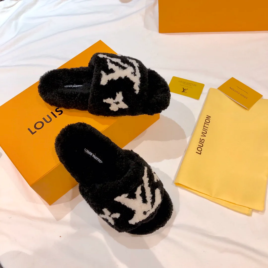 Women's Slippers LOUIS VUITTON 18034624