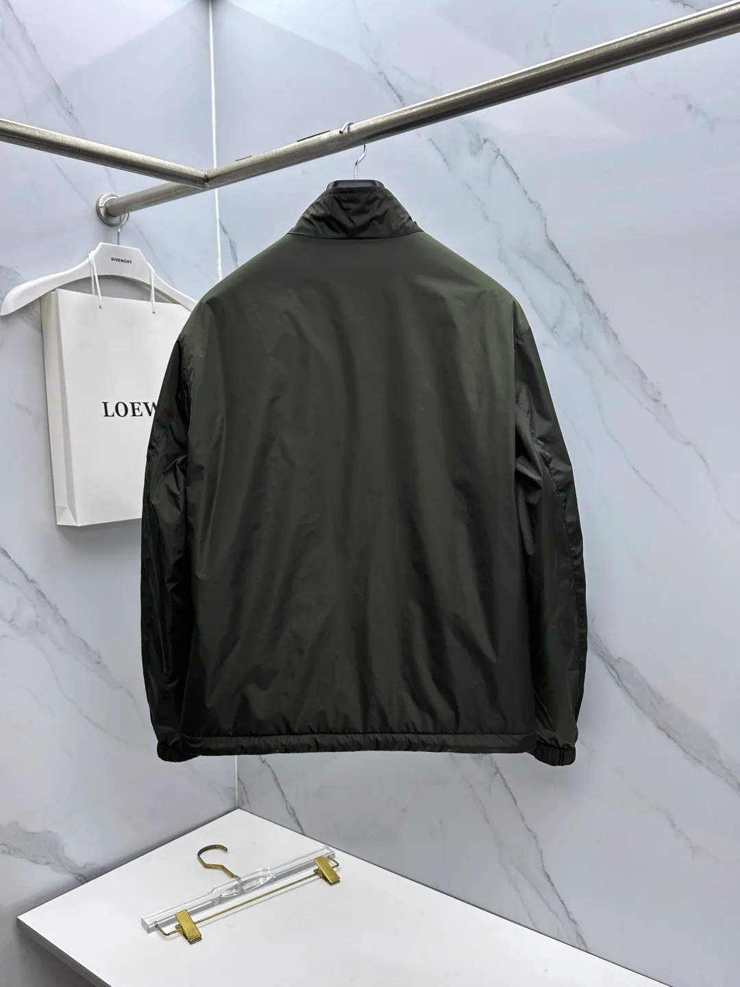 Куртки И Пуховики Мужские Prada 18596940