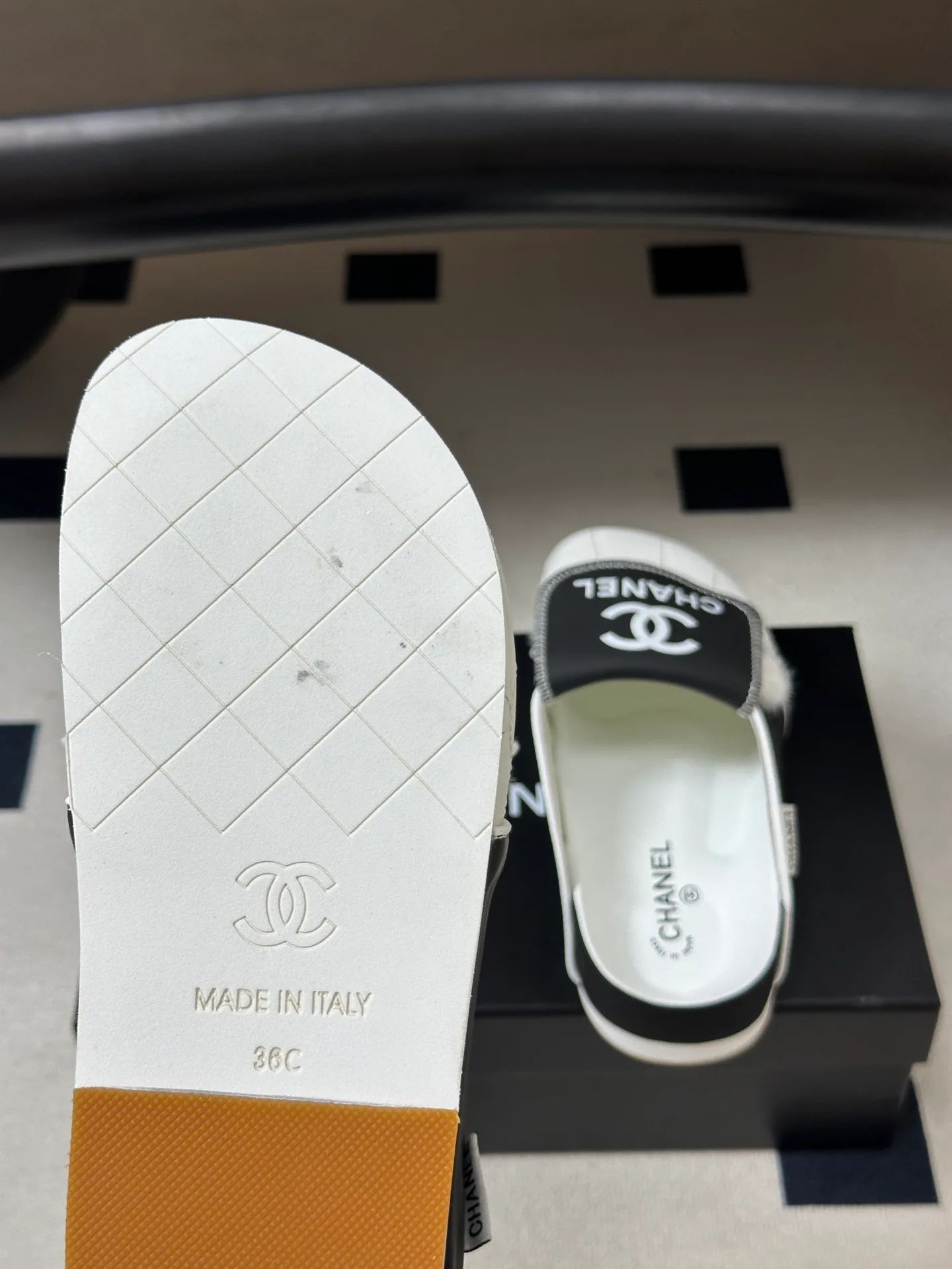 Women's Mules And Clogs CHANEL 17830301
