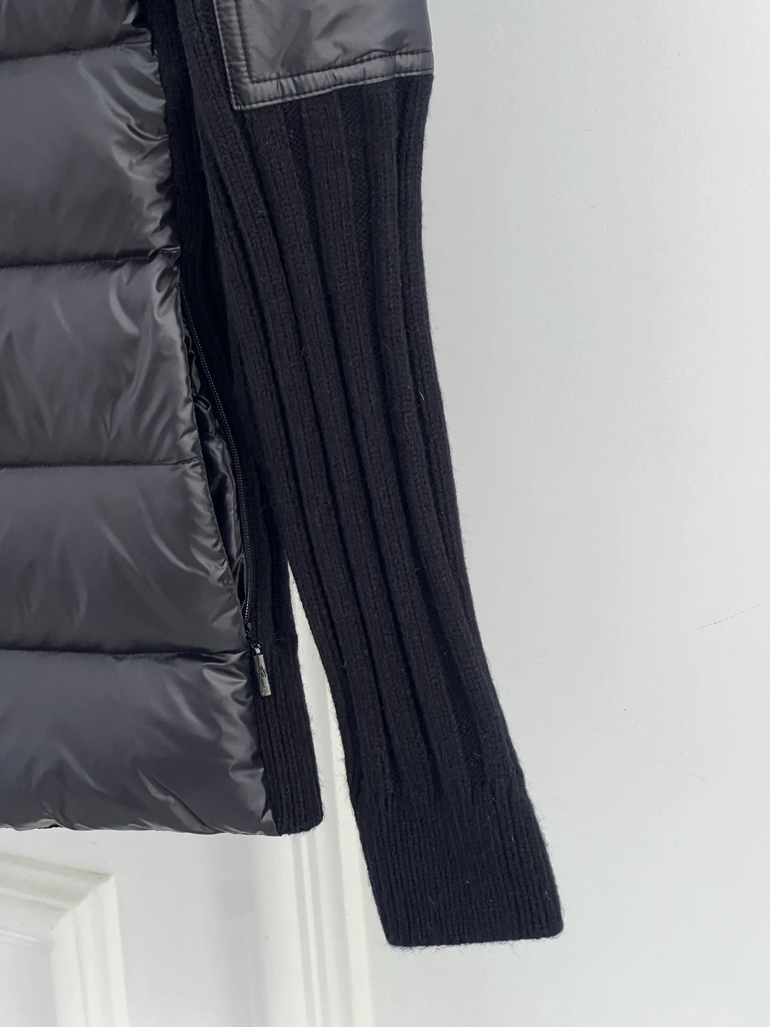 Women's Jackets And Down Jackets MONCLER 18416277