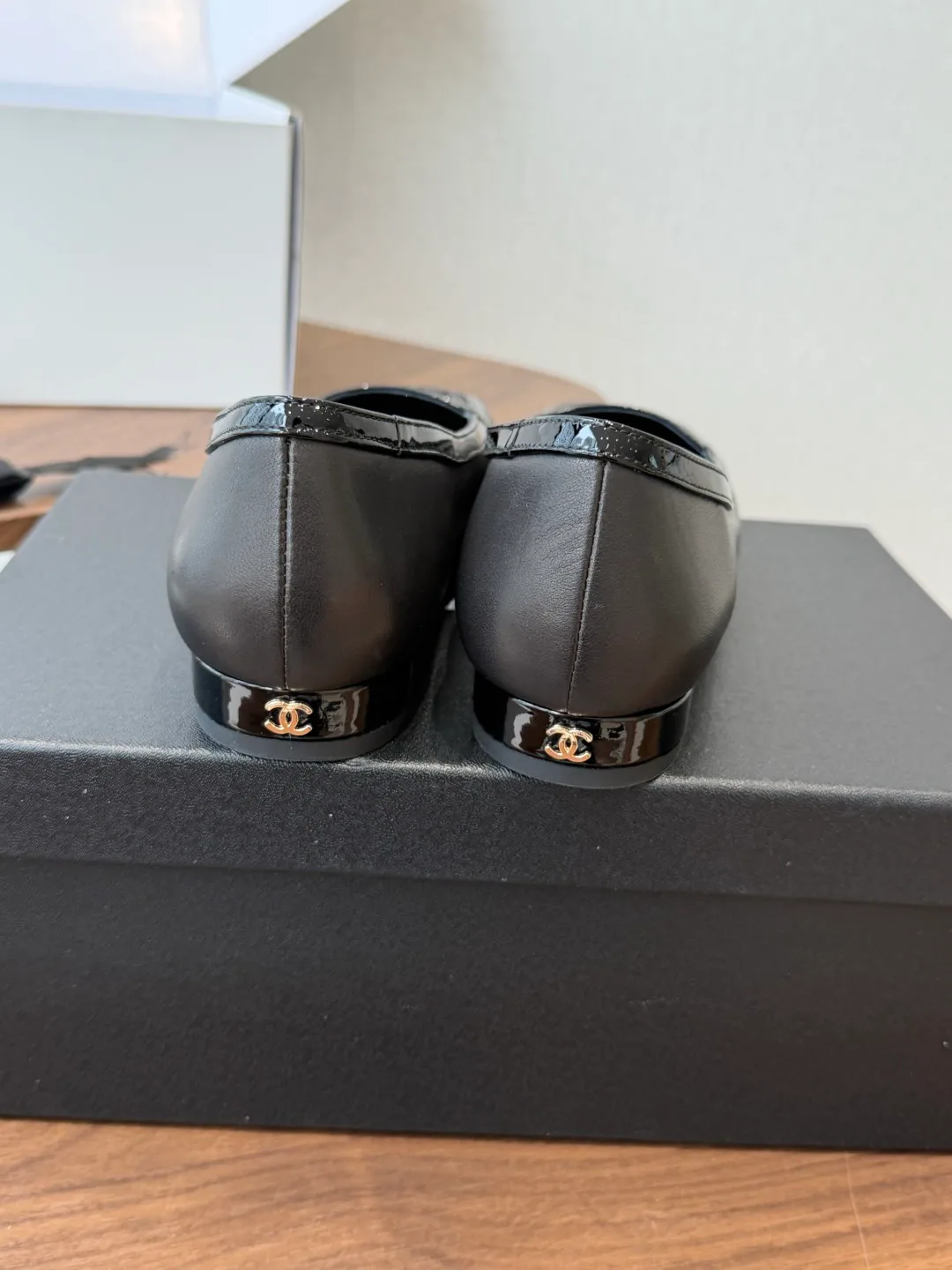 Women's Ballet Flats CHANEL 17708763