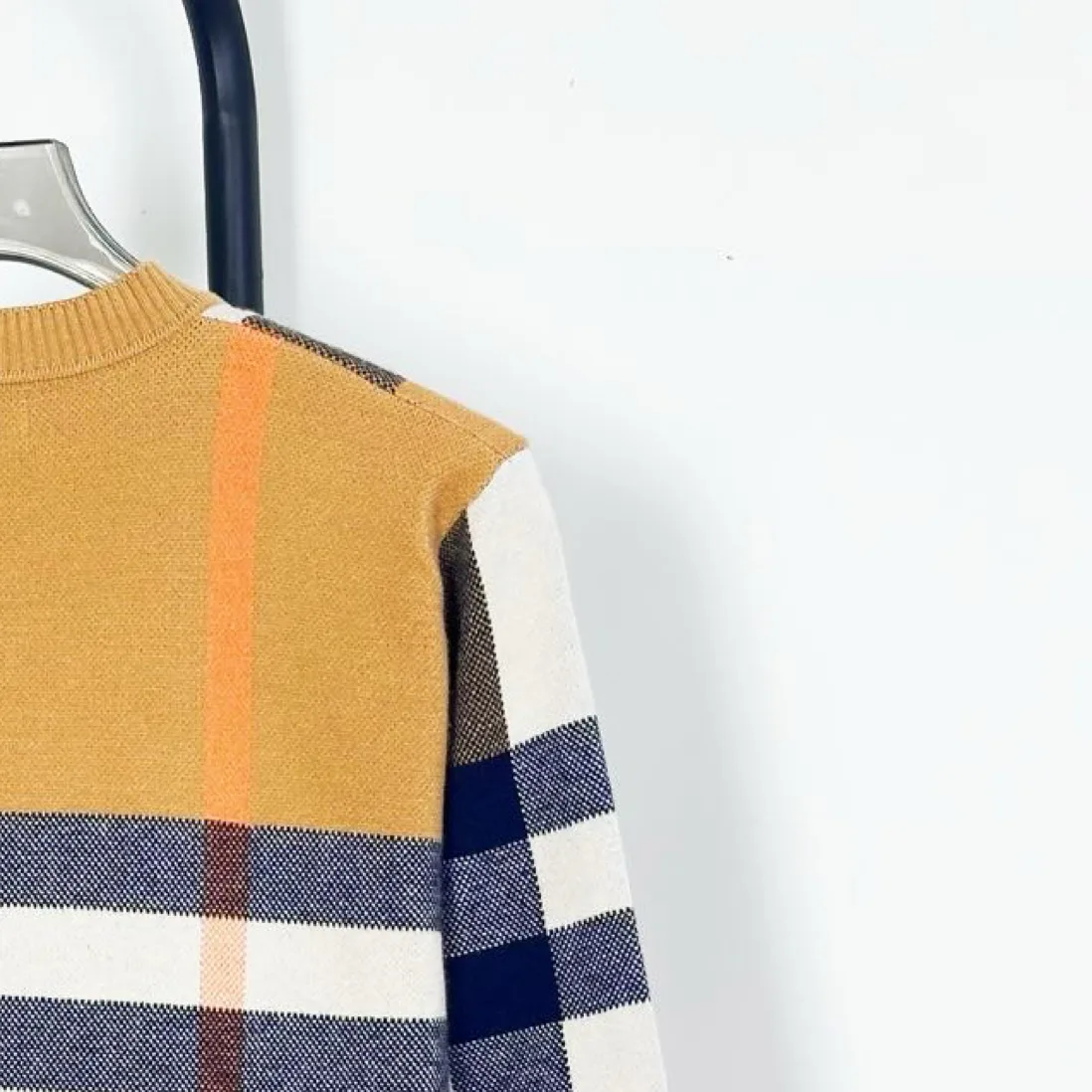 Women's Jumpers And Sweaters BURBERRY 18130405
