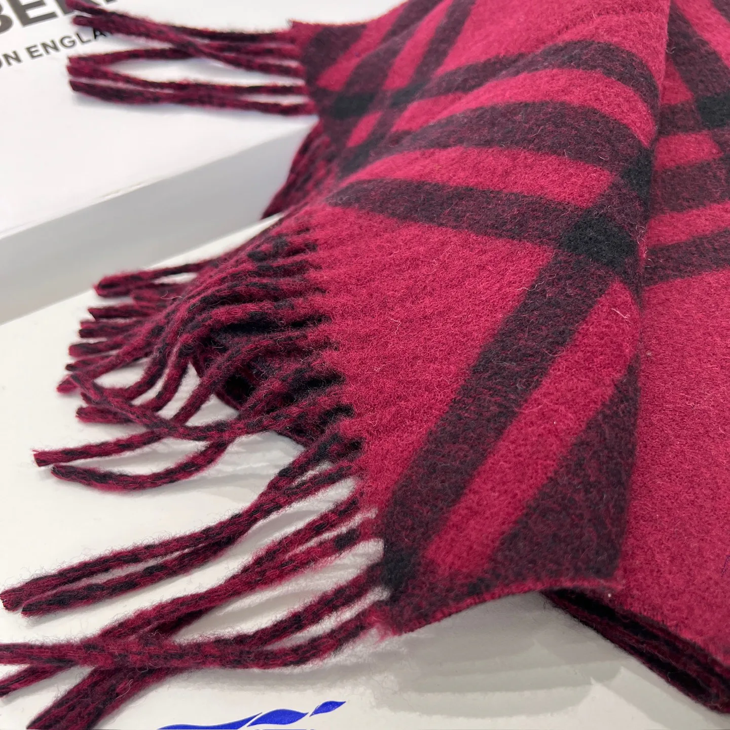 Scarves BURBERRY 17945523