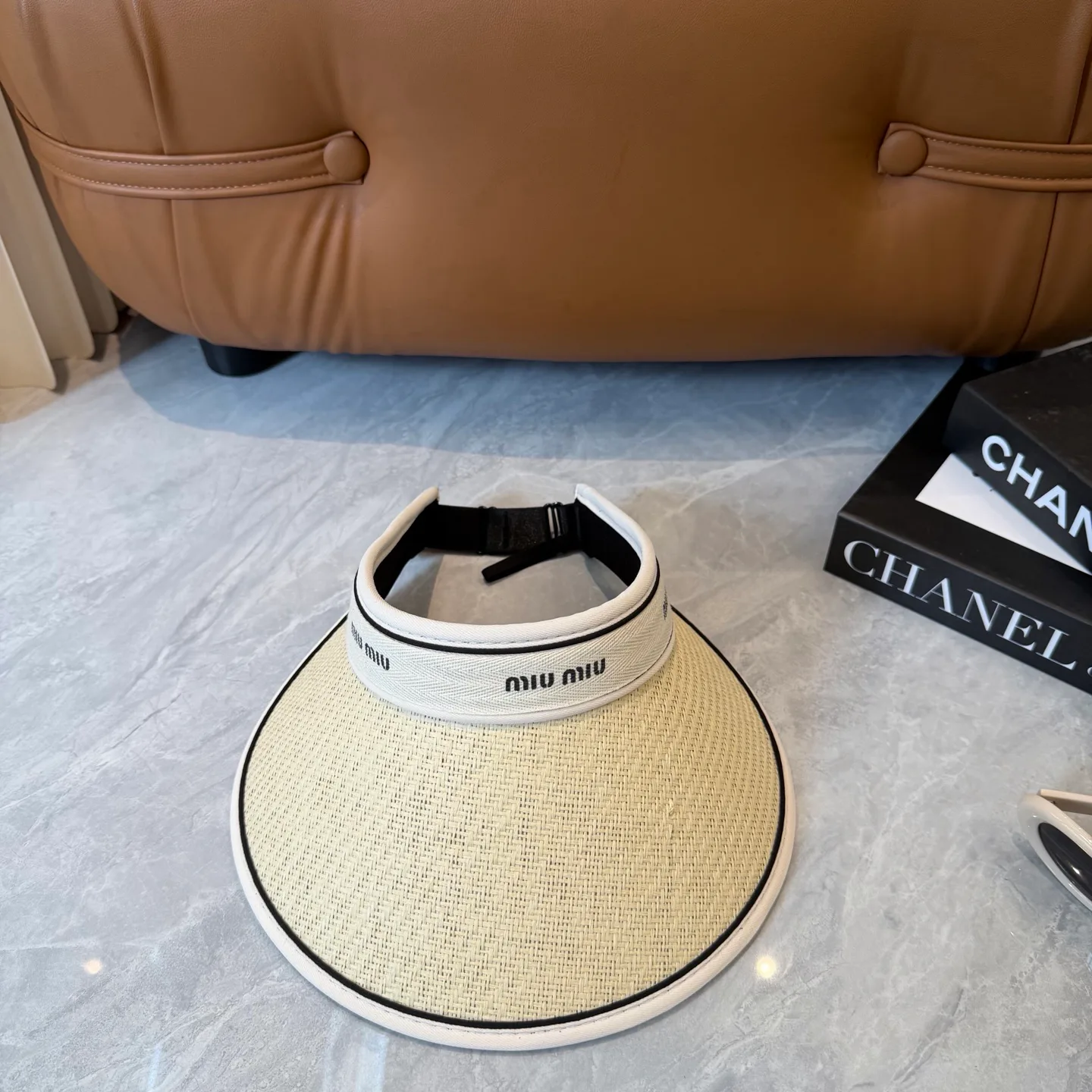 Hats MIU MIU 17604949