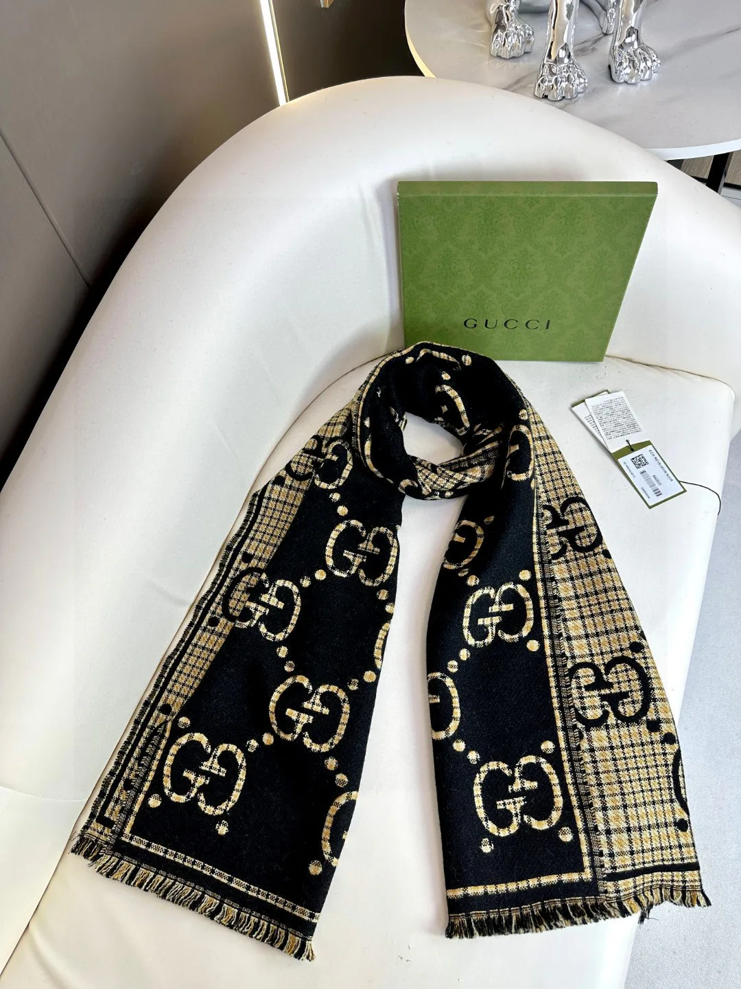 Scarves GUCCI 17911075