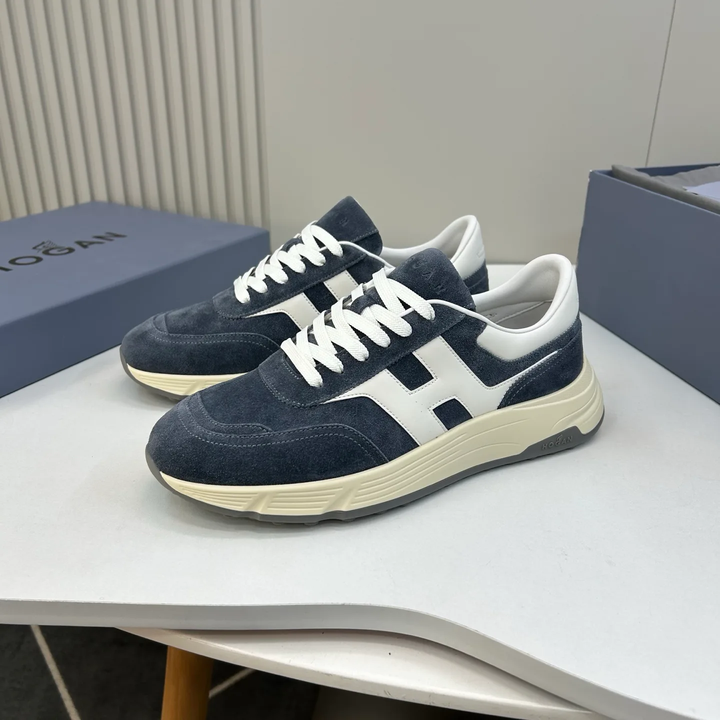 Men's Sneakers HOGAN 17280329