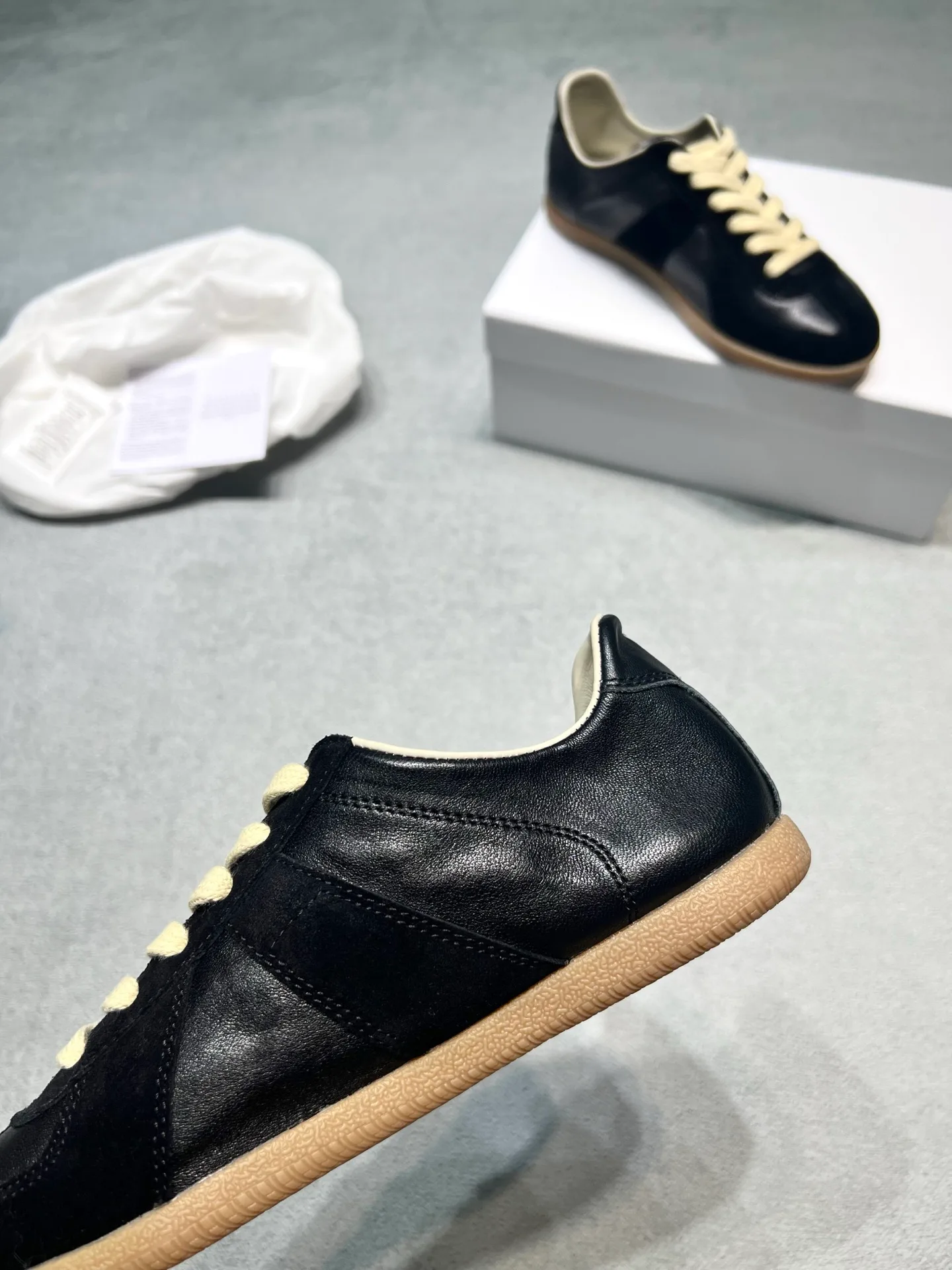 Women's Sneakers MAISON MARGIELA 18366875