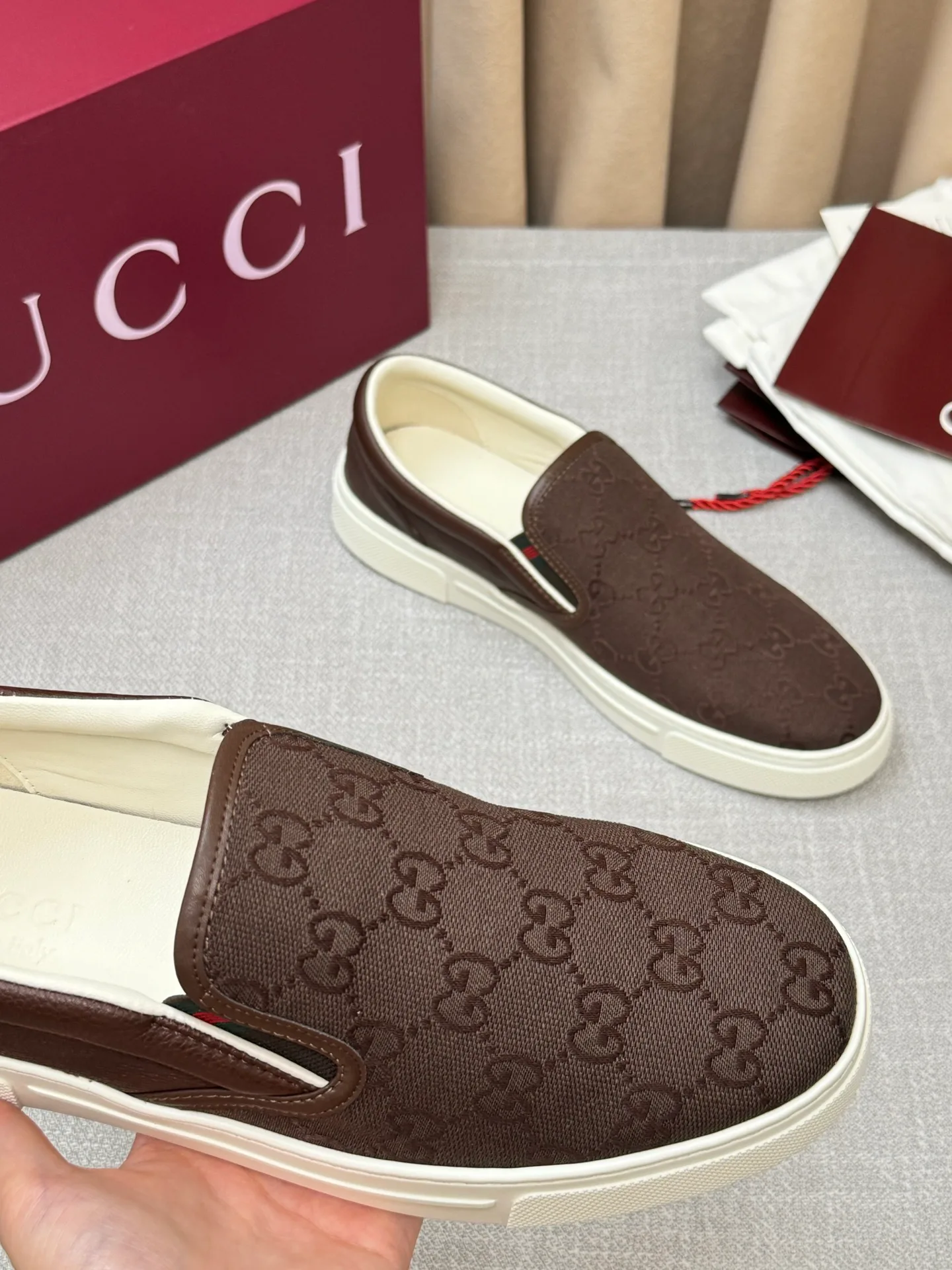 Men's Sneakers GUCCI 17620472