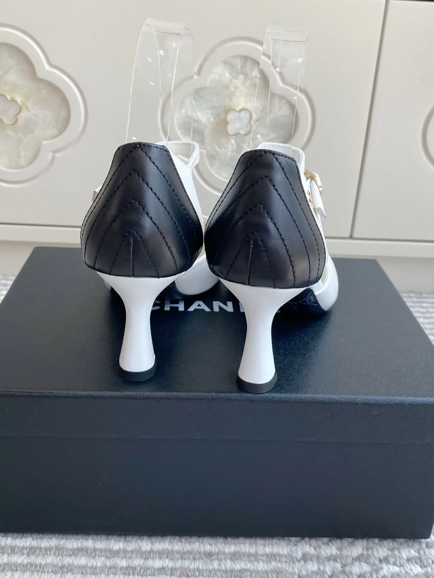 Women's Heels CHANEL 17498444