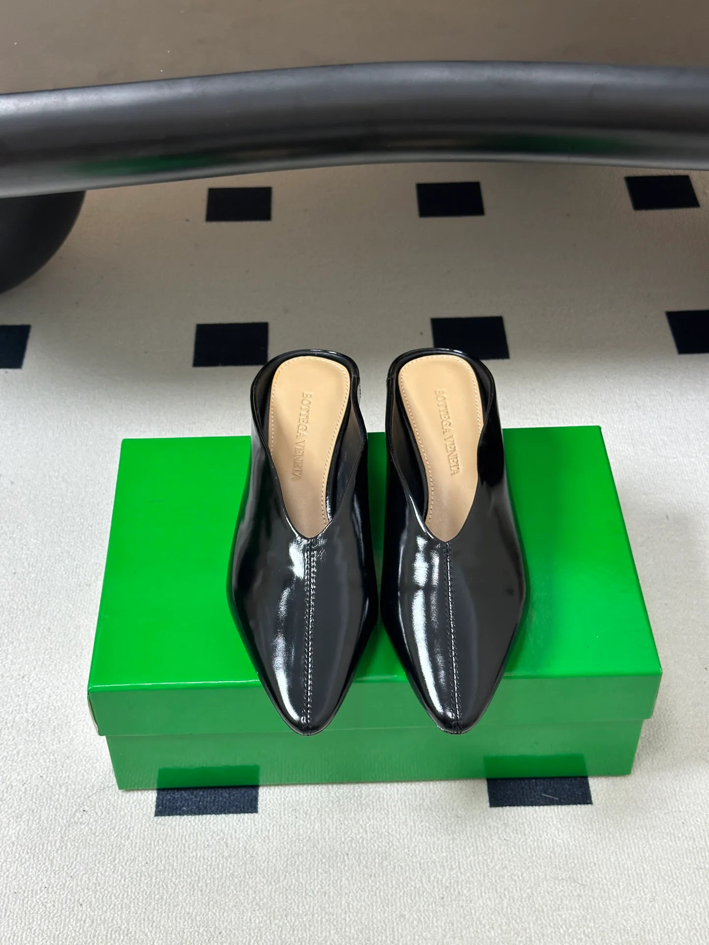 Women's Mules And Clogs BOTTEGA VENETA 18049549