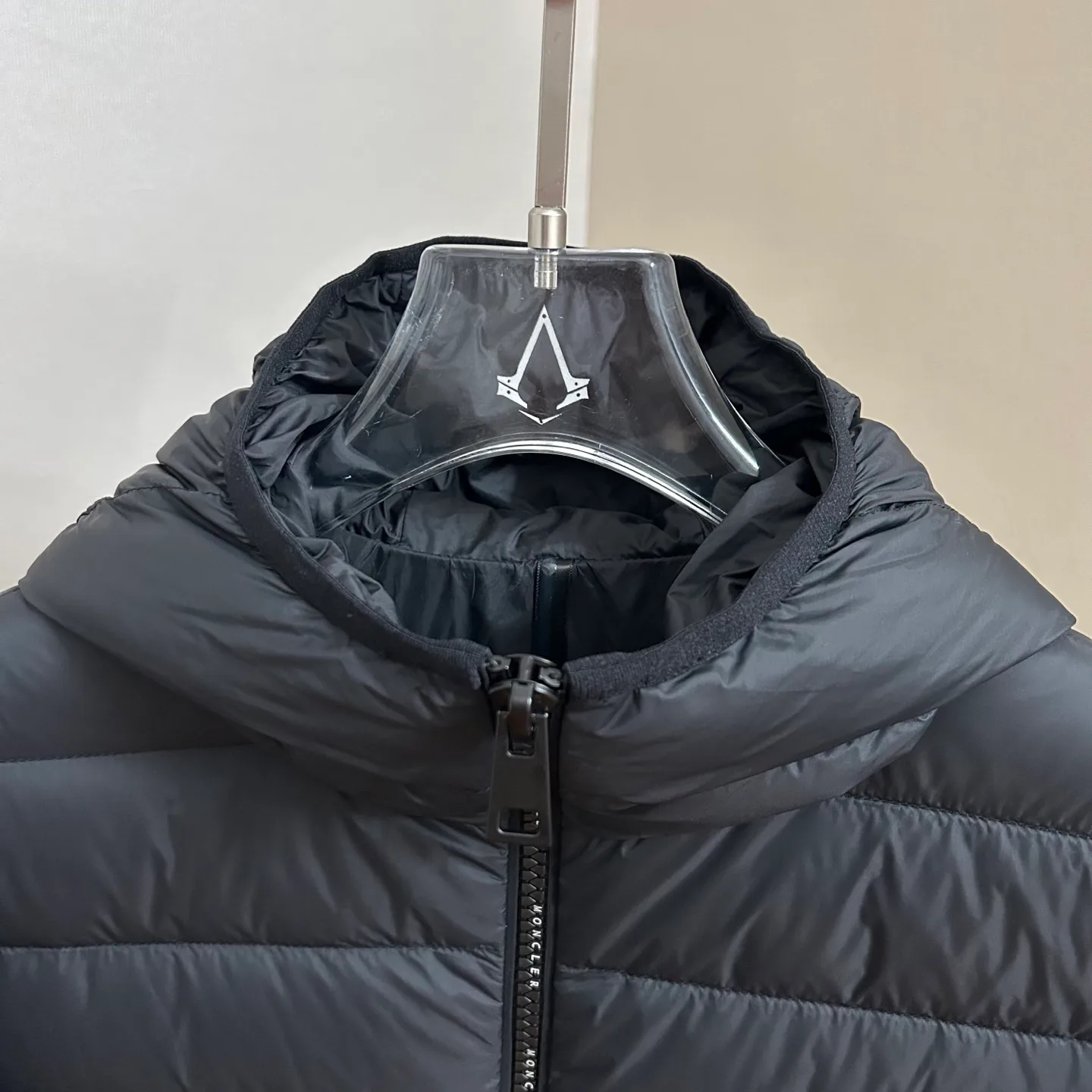 Men's Jackets And Down Jackets MONCLER 17864954