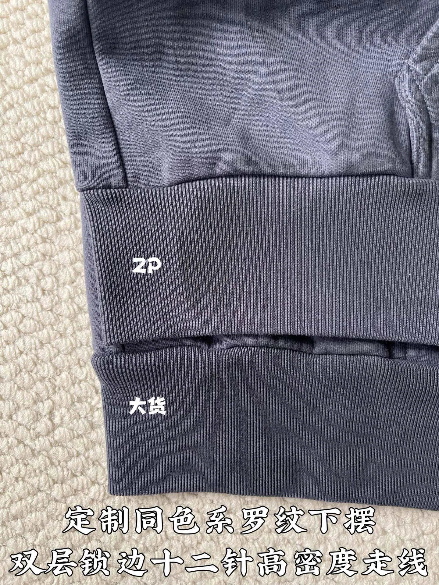Men's Sweatshirts And Hoodies BALENCIAGA 18153435