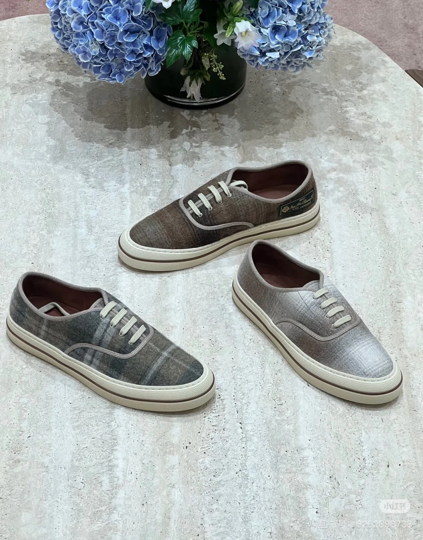Women's Sneakers LORO PIANA 18258094